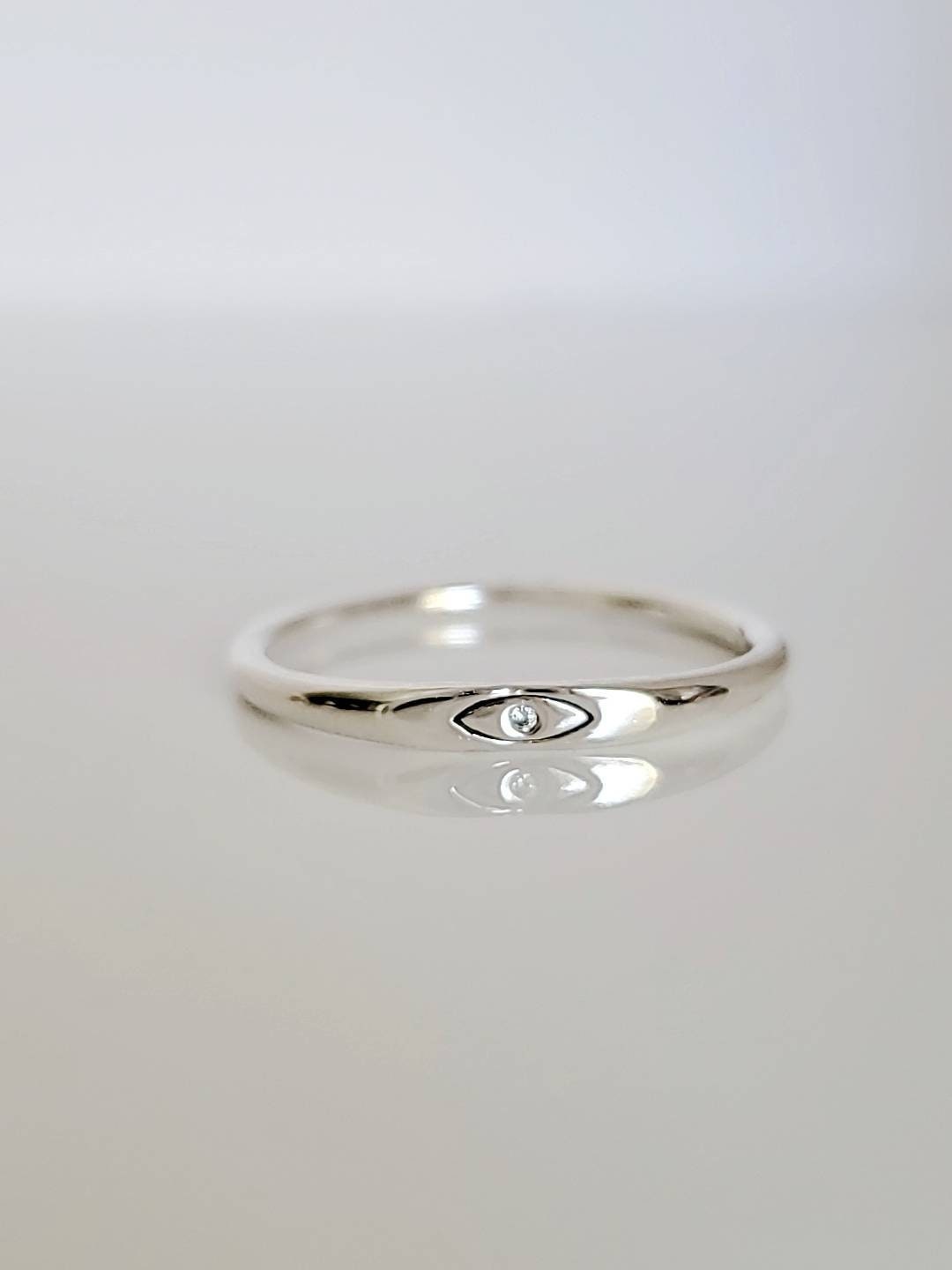 Dainty Eye Evil Ring – Sterling Silver