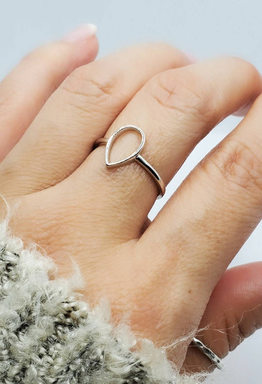 Sterling Silver Ring Teardrop Ring, Simple Minimalist Ring, Non tarnish, Dainty Women Ring