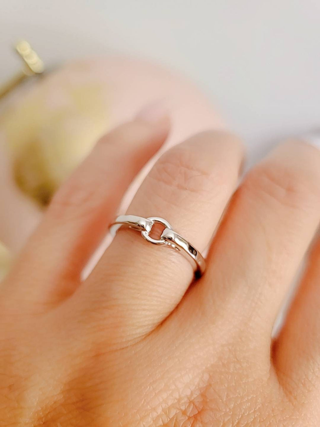 Hammered Simple Circle Band 925 Stamped