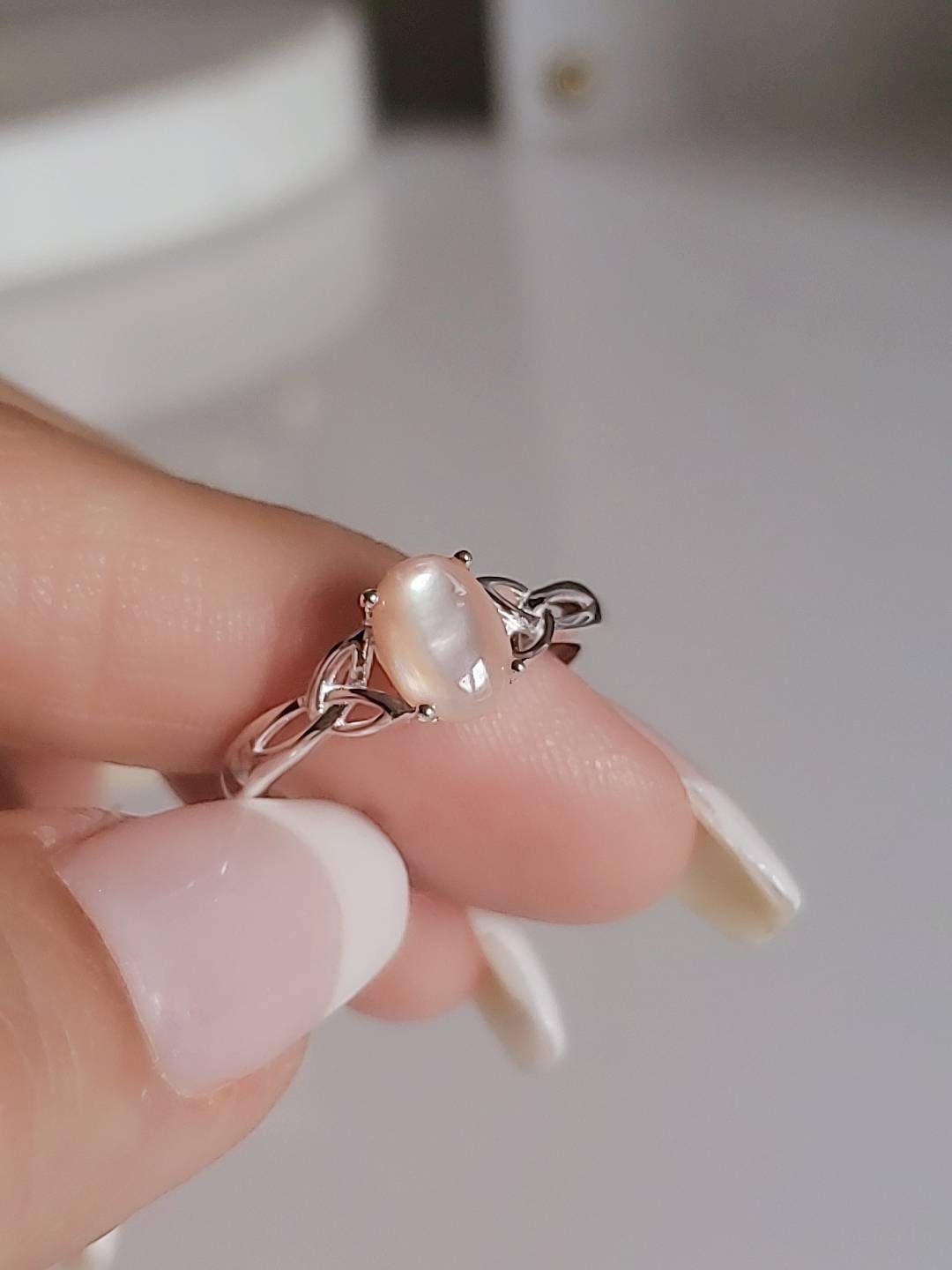 Pink Mother of Pearl Ring