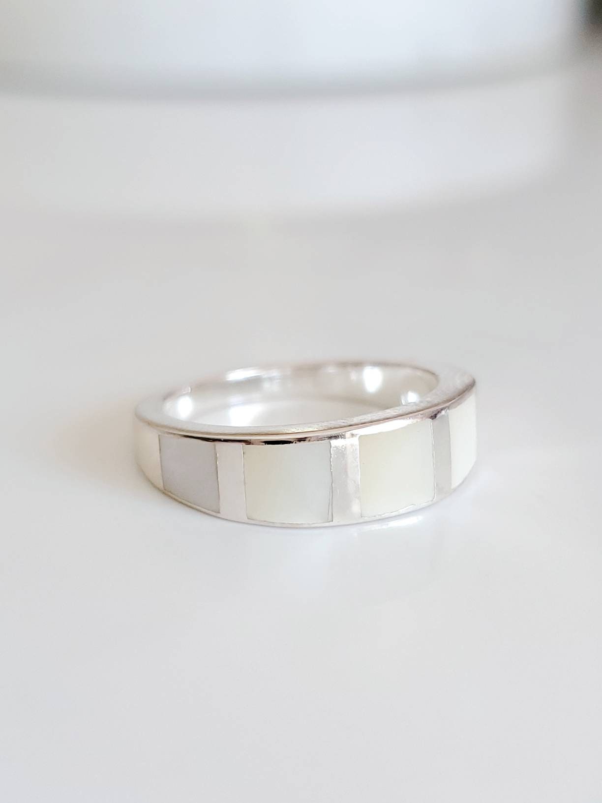 Sterling Silver Mother of Pearl Band Ring, Women's Statement Ring, Engagement Ring, Promise Ring, Wedding Ring, 925 Stamped, Pearl Band Ring