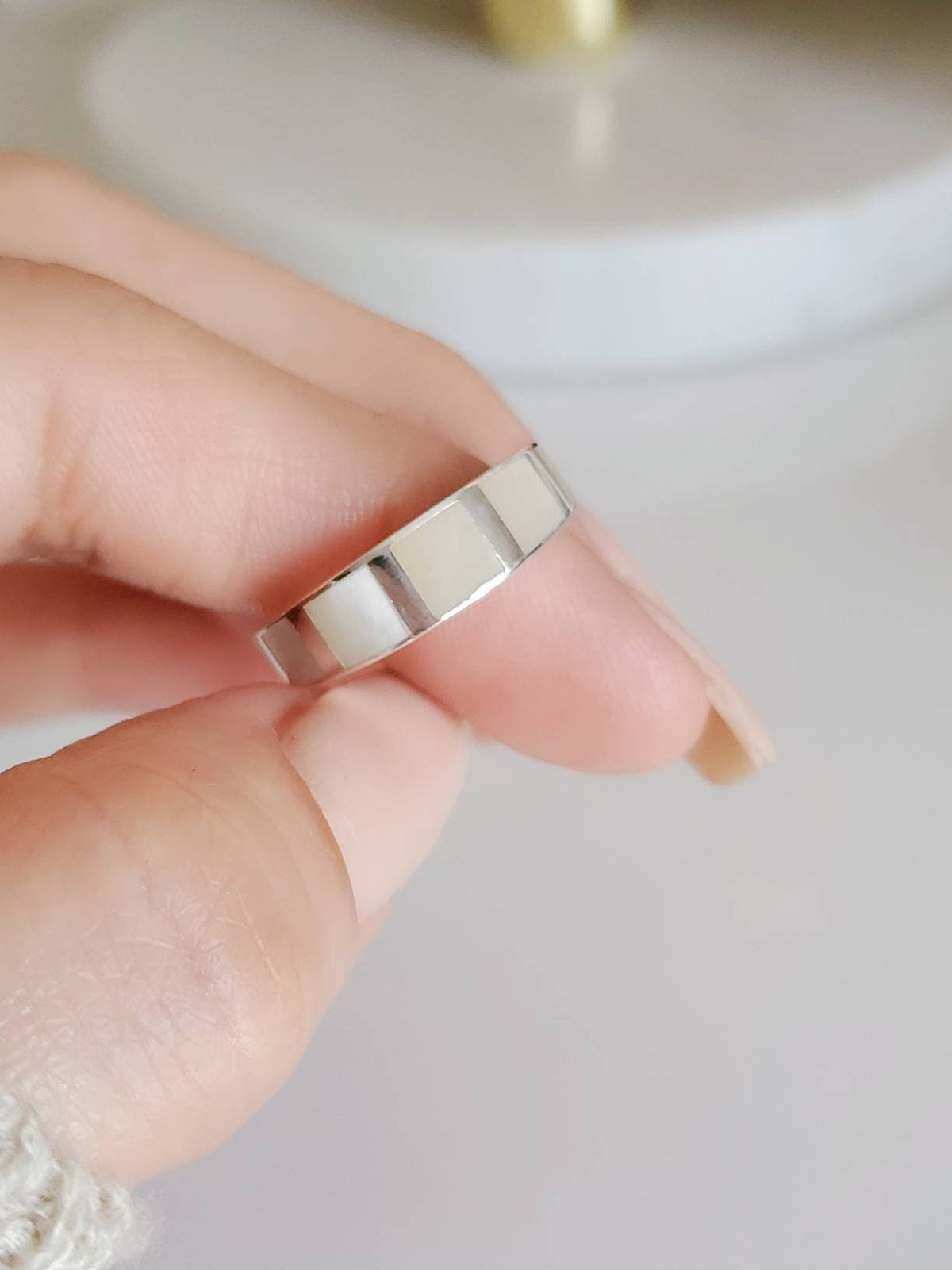 Mother of Pearl Women's Wedding Ring – 925 Sterling Silver