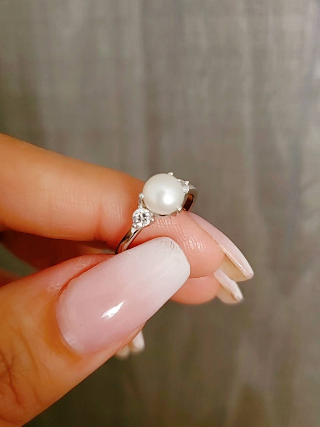 Large Fresh Water Pearl Women's Wedding Ring – 925 Sterling Silver