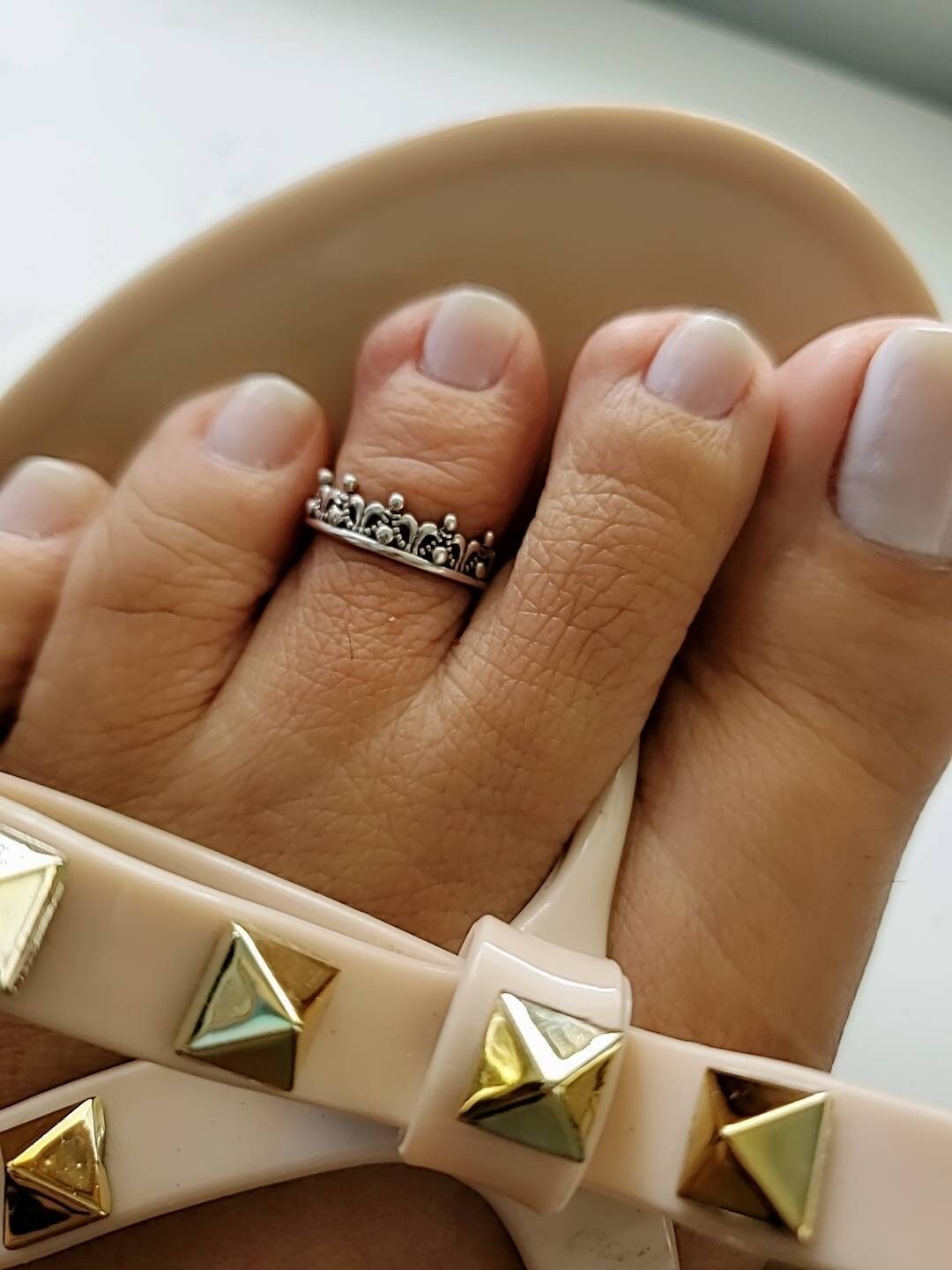 Crown Toe Ring – Sterling Silver
