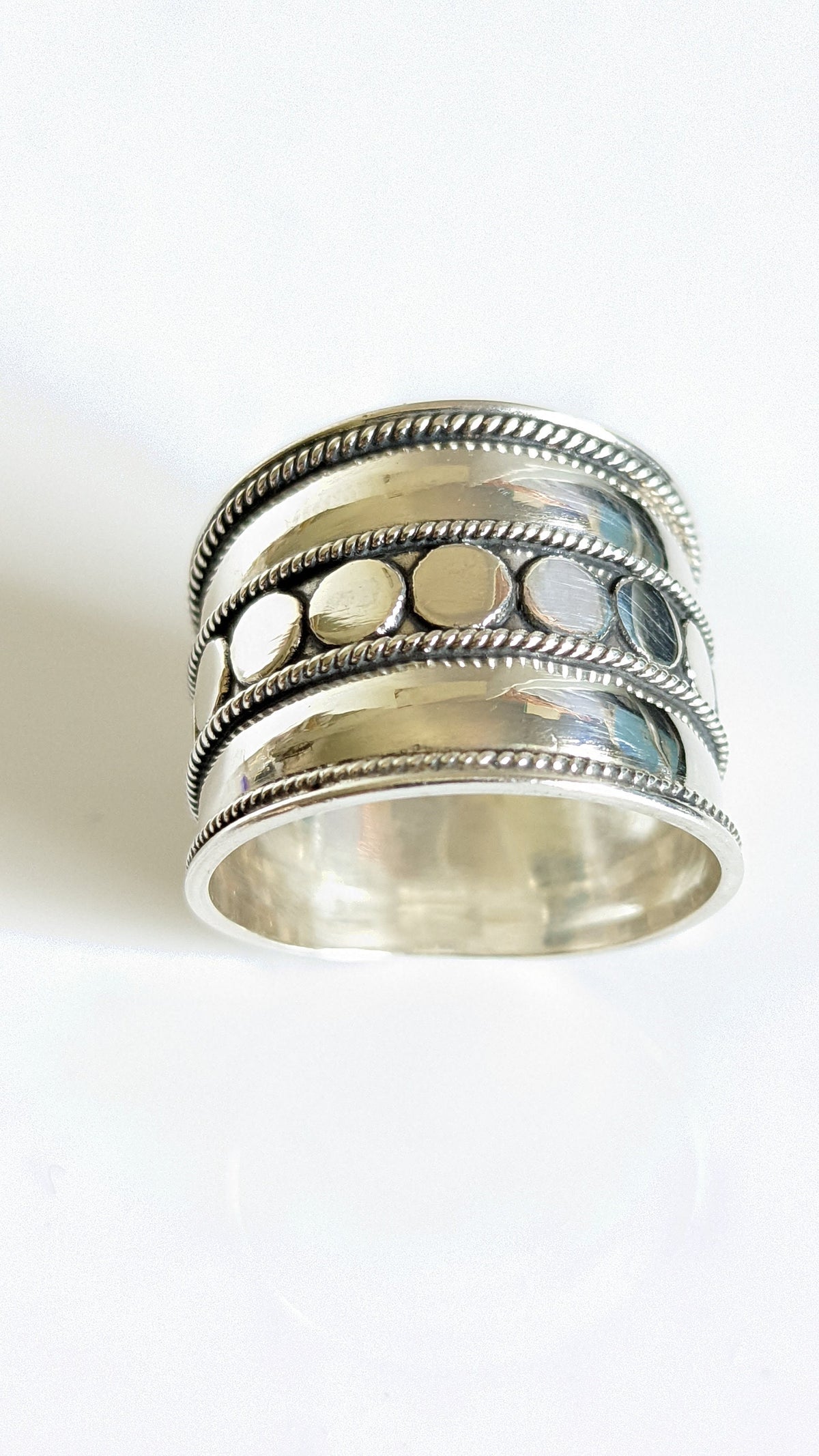 Lightweight Oxidized Concave Bali Ring – 925 Sterling Silver
