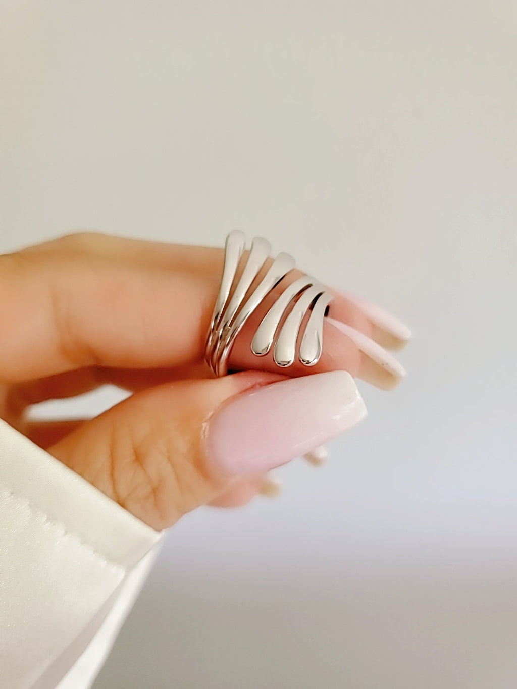Wrap Shield Statement Ring – 925 Sterling Silver