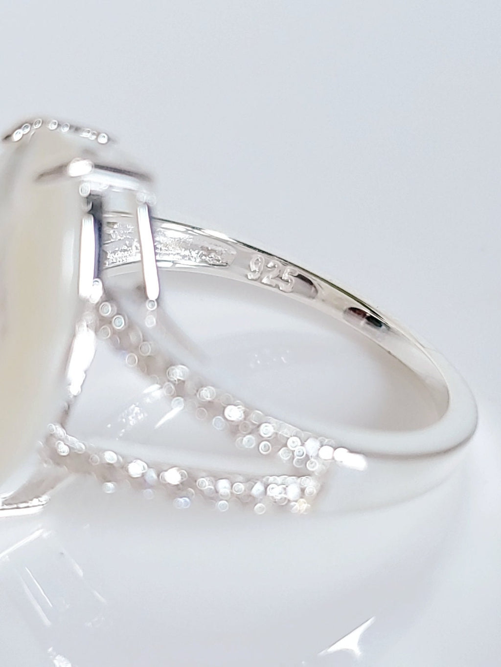 Marquise Mother of Pearl Wedding Ring – 925 Sterling Silver