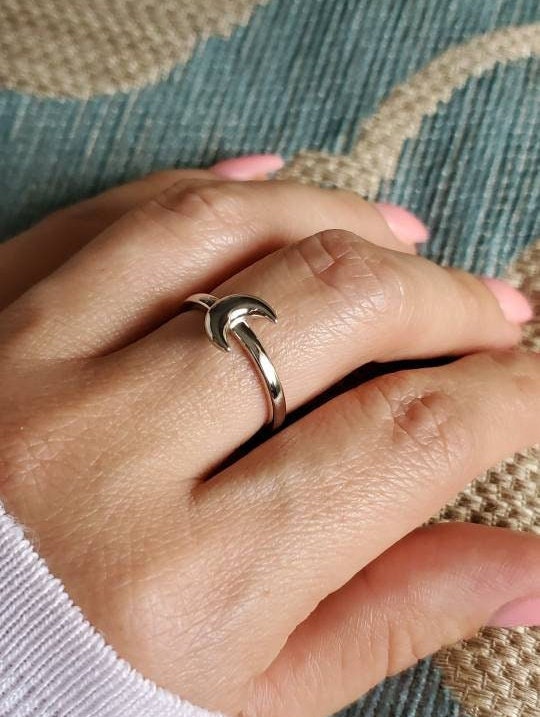 Crescent Moon Ring – Sterling Silver