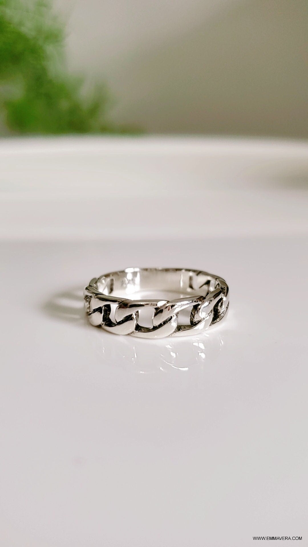 Chain Ring 4mm Band