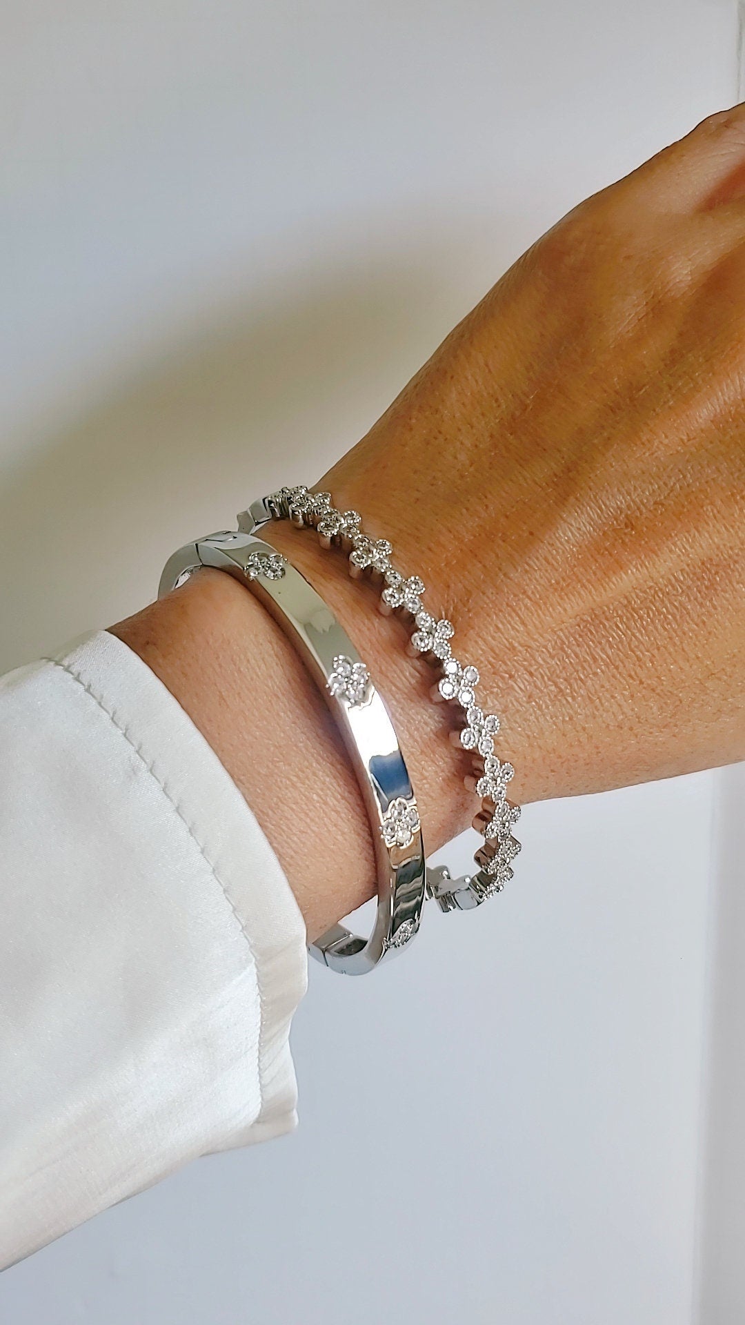 Silver Clover Bracelet