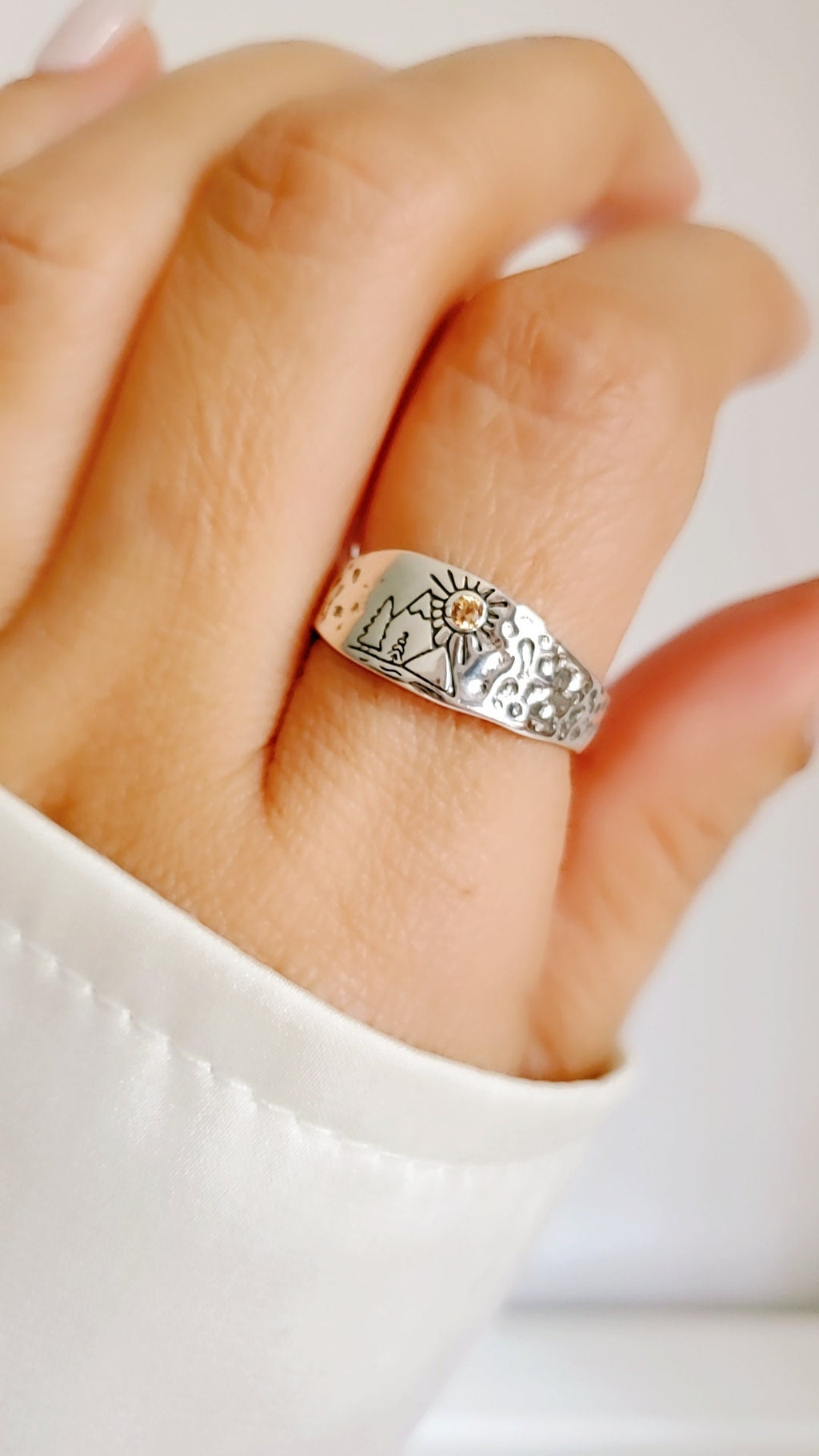 Mountain Lover Ring – 925 Sterling Silver