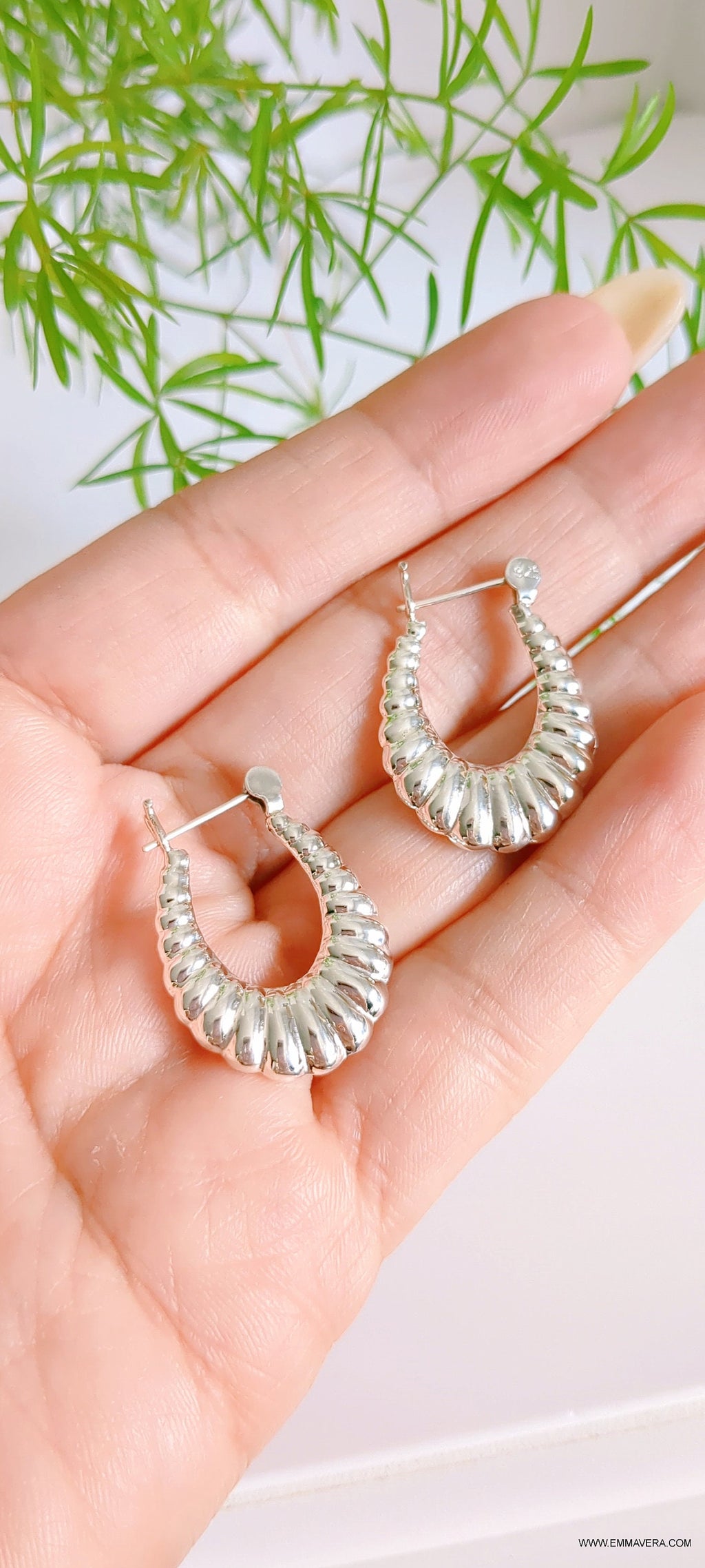 Croissant Oval Hoops Earrings – 925 Sterling Silver