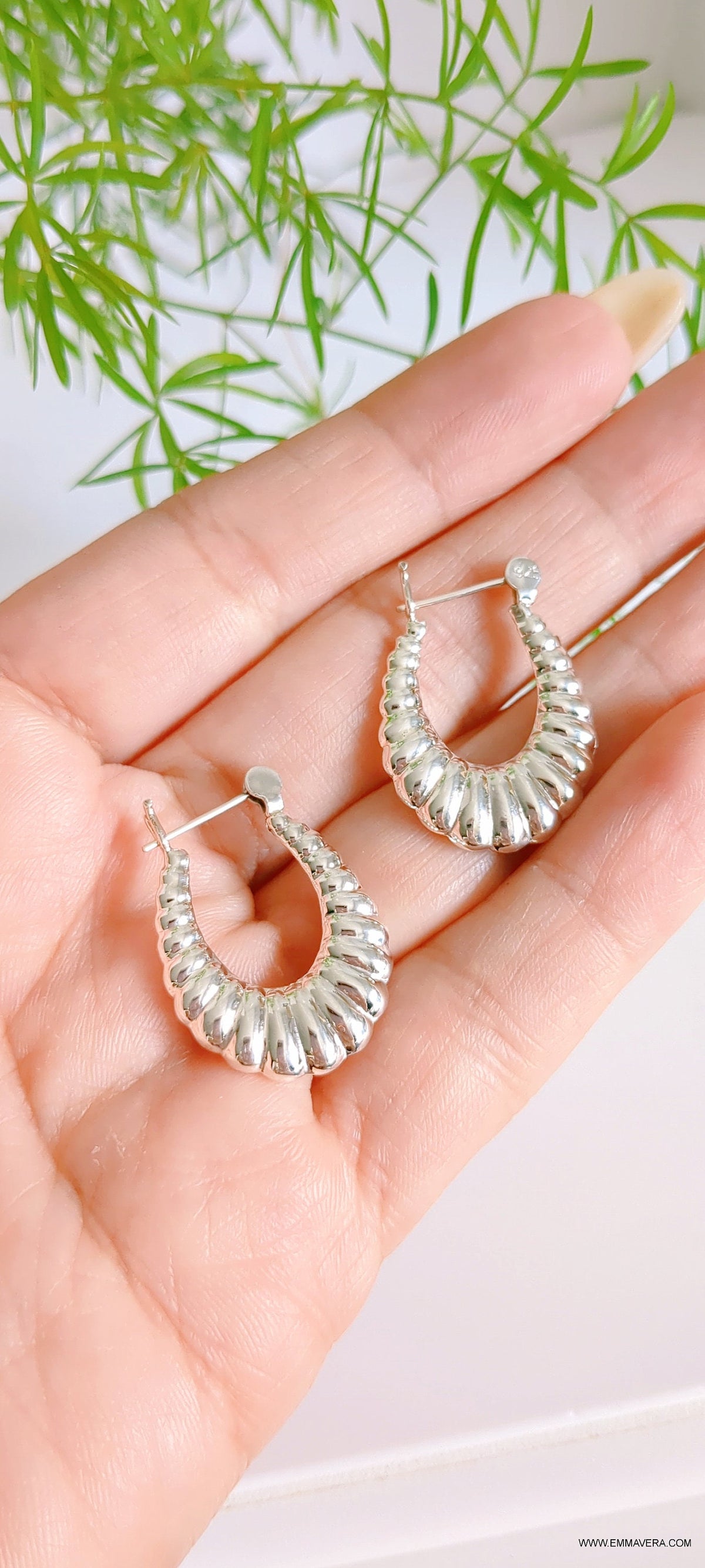 Croissant Oval Hoops Earrings – 925 Sterling Silver