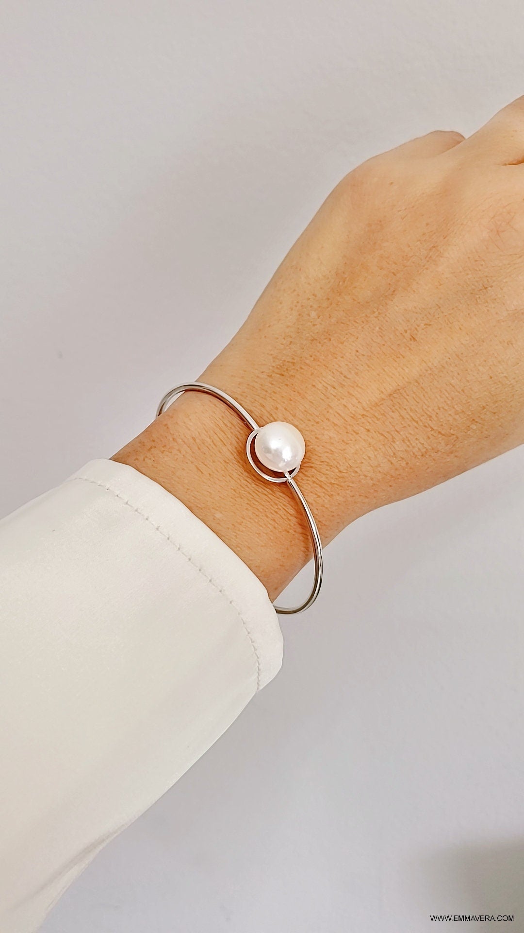 Sterling Silver Fresh Water Pearl Bangle, Dainty Pearl Bracelet, 925 Sterling Silver Bangle, Women Bangle Bracelet