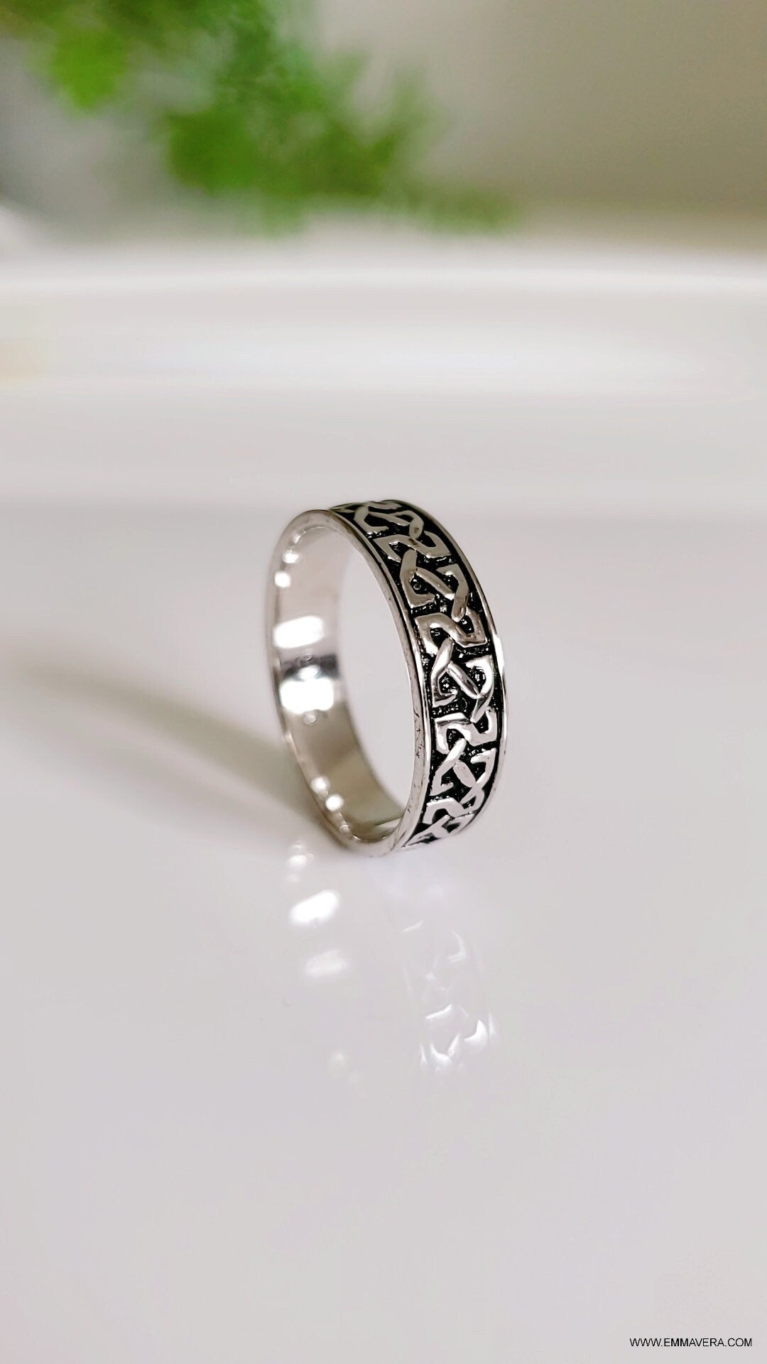 Celtic Eternity Thumb Ring