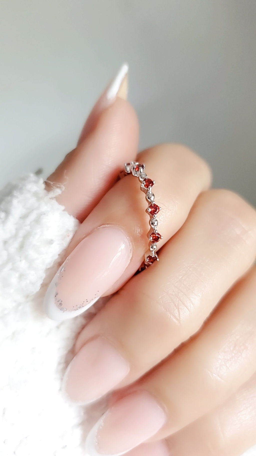 Red Garnet Stack Band