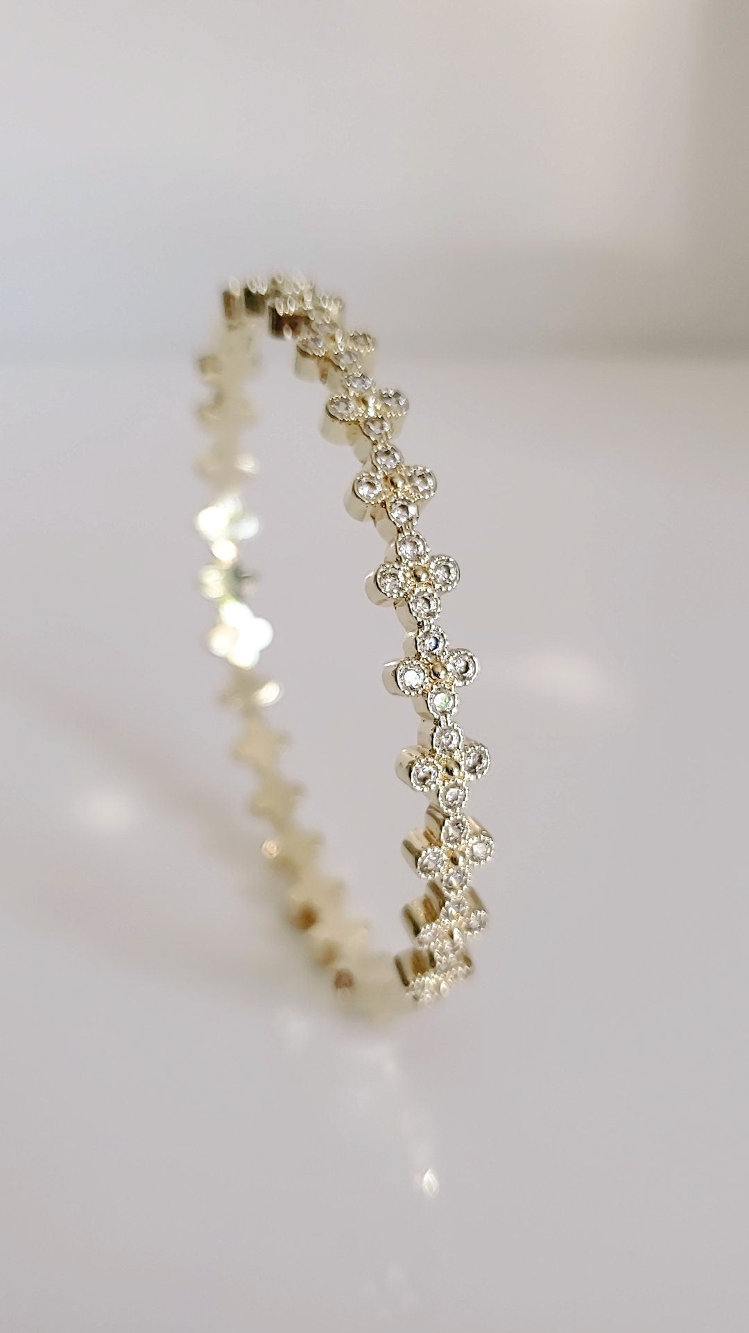 Gold Clover Bangle
