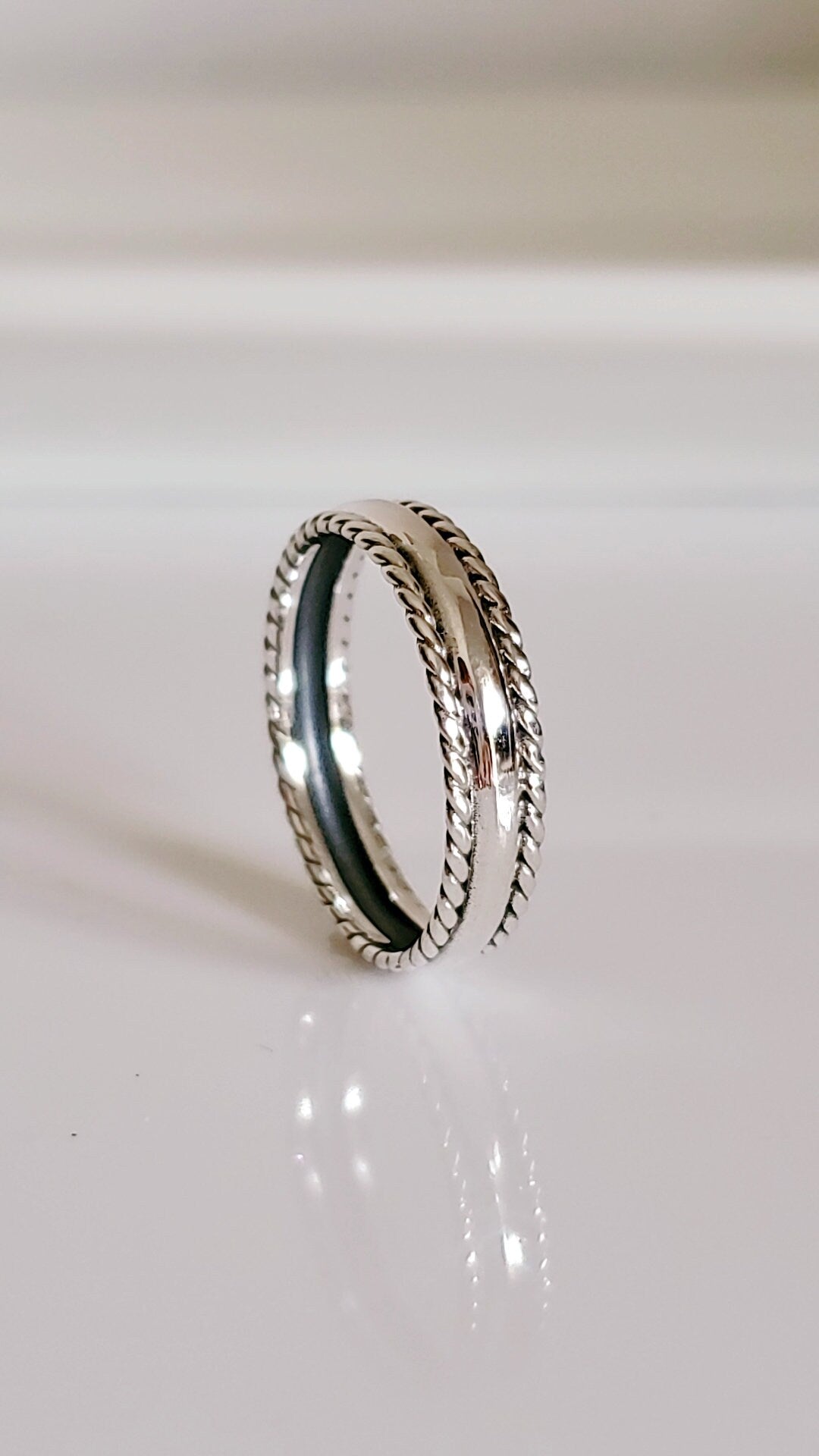 Ring – 925 Sterling Silver