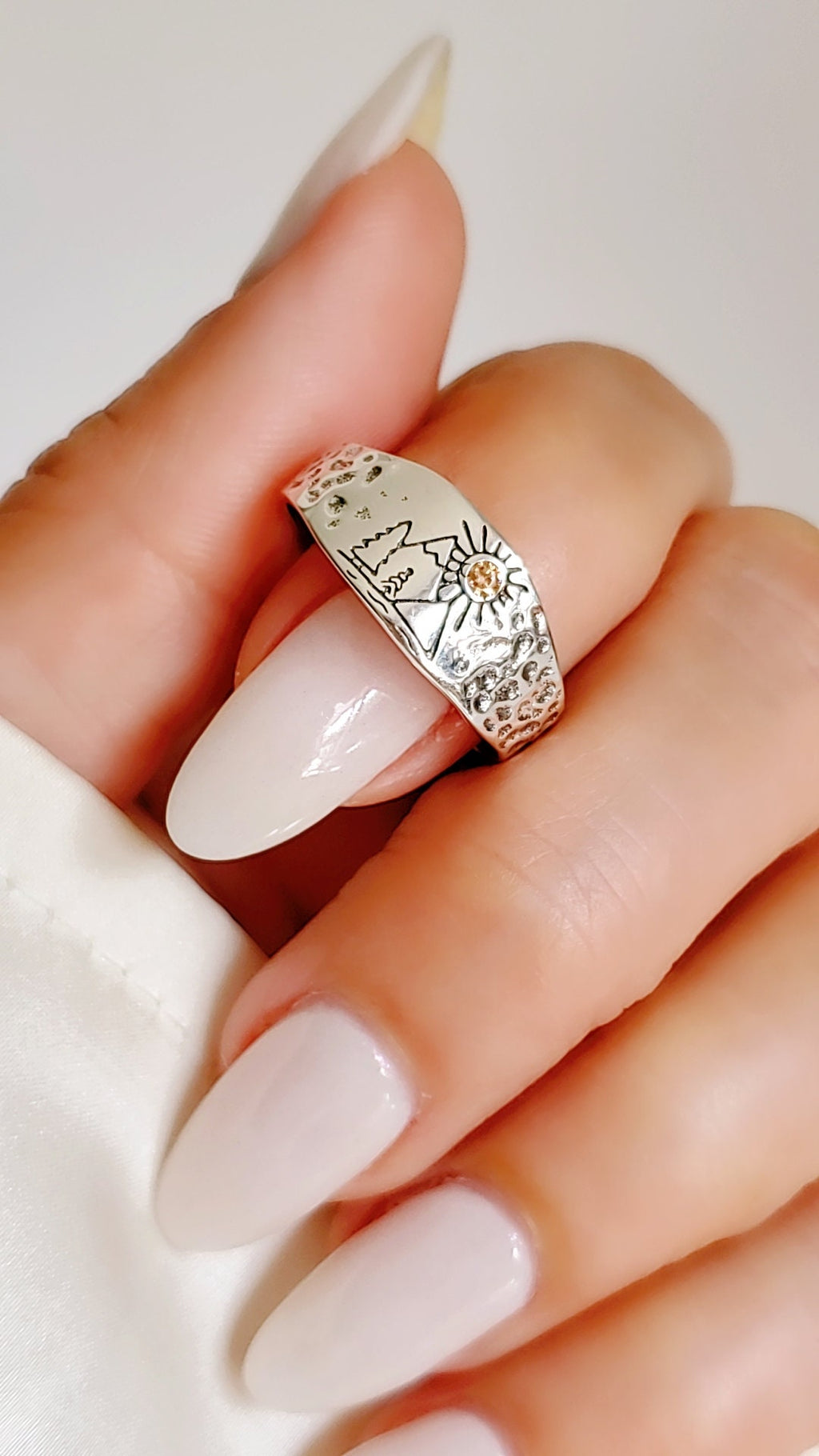 Mountain Lover Ring – 925 Sterling Silver