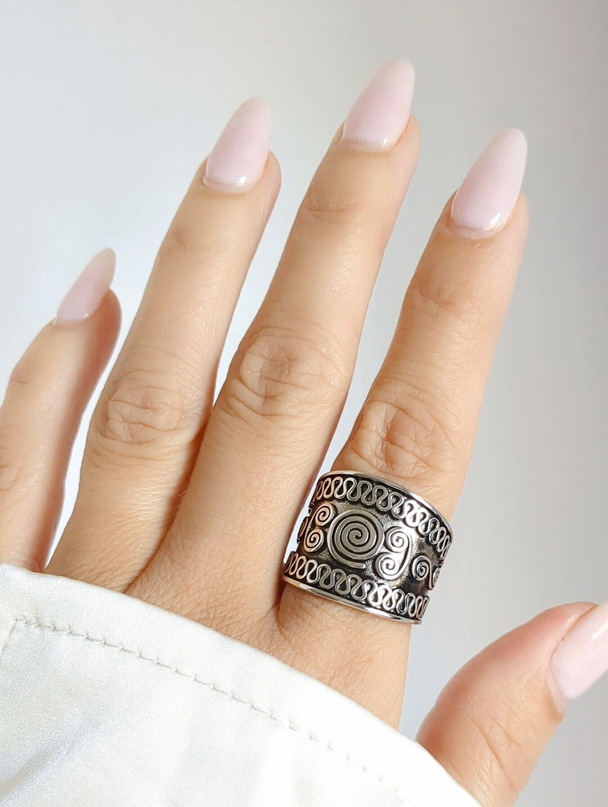 Chunky Ring – 925 Sterling Silver with Oxidized Finish