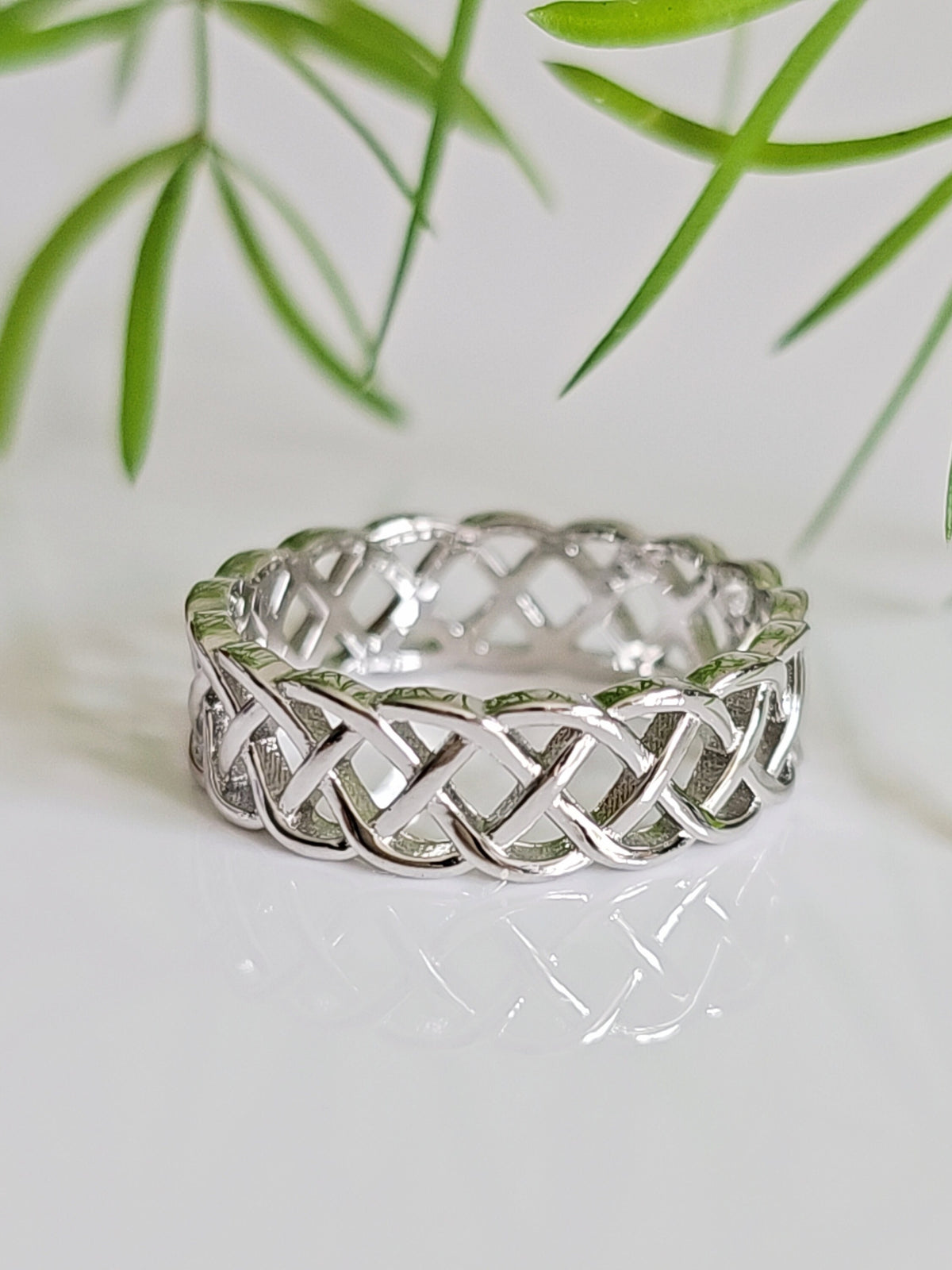 Celtic Braided Eternity Ring – 925 Sterling Silver
