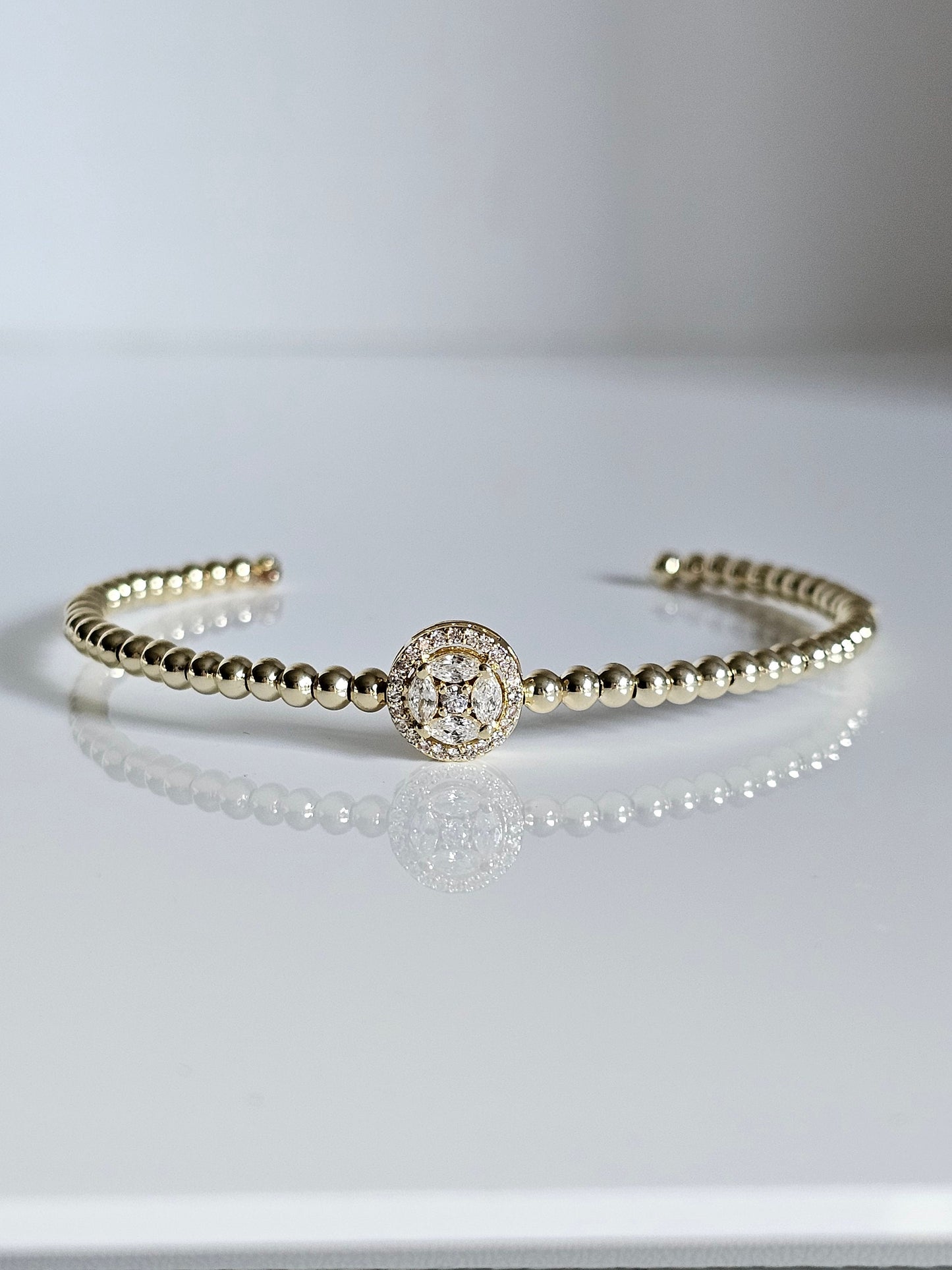 Dainty Gold Beaded Bracelet