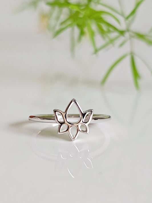 Lotus Flower Spiritual Simple Dainty 925 Stamped Ring