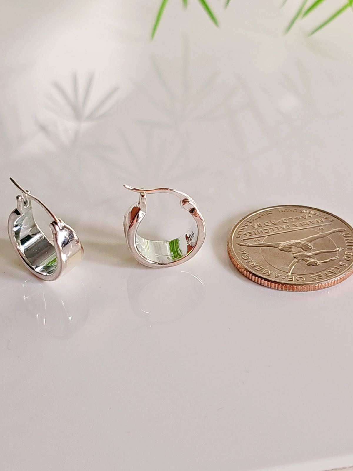 Small Hoop Mother of Pearl Earrings – 925 Sterling Silver