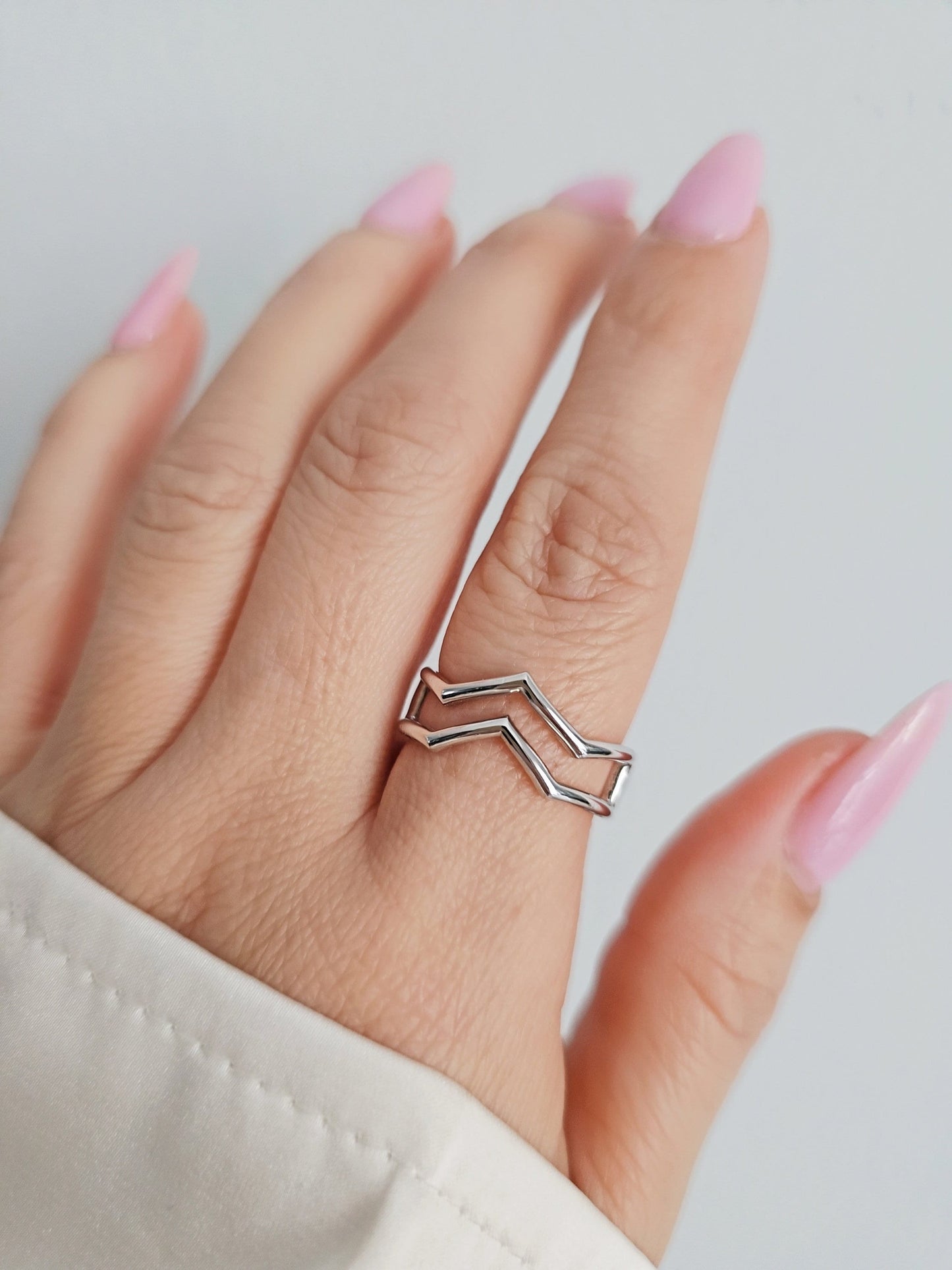 Silver Chevron Double V Ring