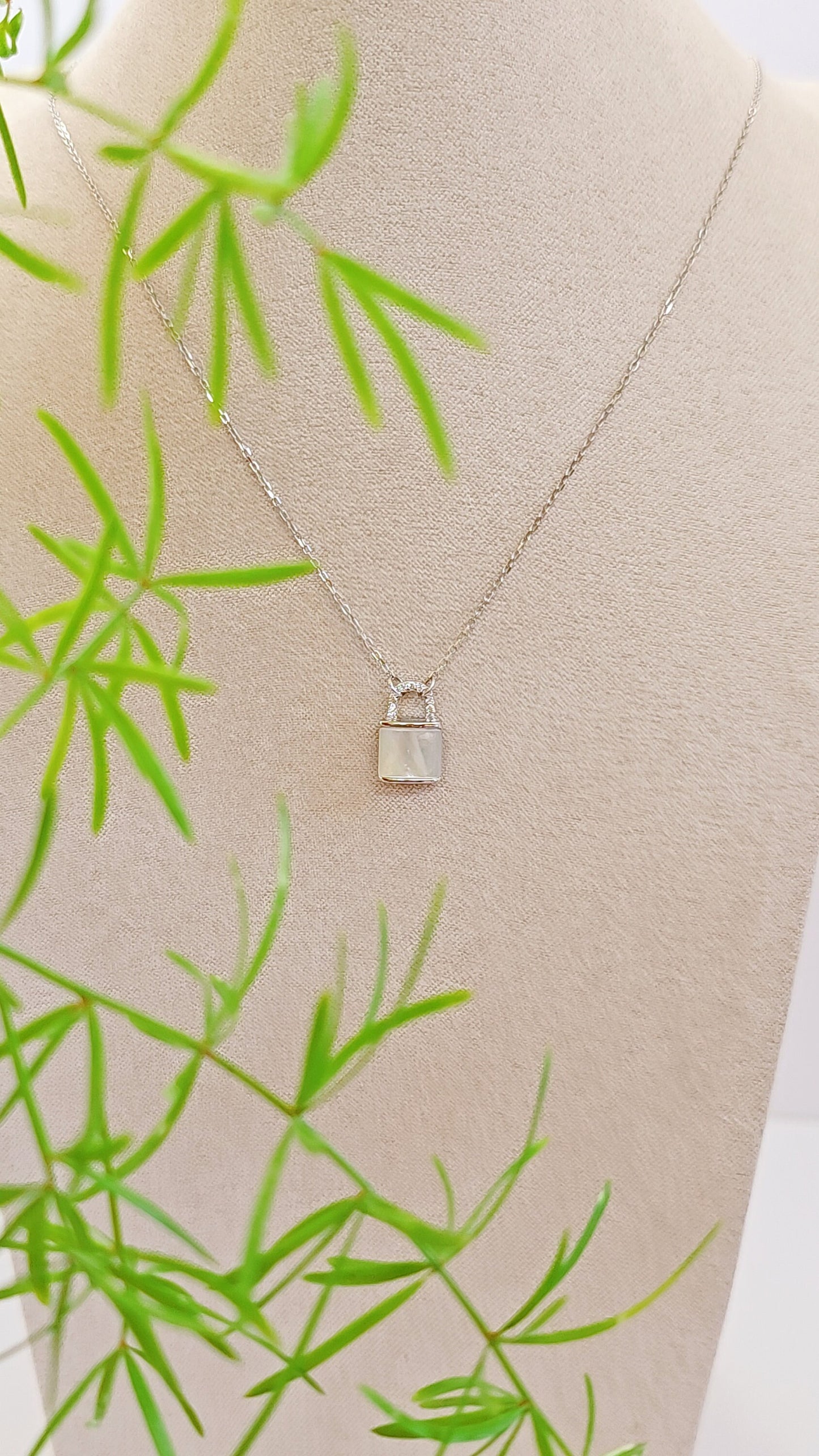 Sterling Silver Mother of Pearl Lock Pendant, Dainty Stack Necklace, Dainty Lock Charm, Layering Lock Pendant with Chain