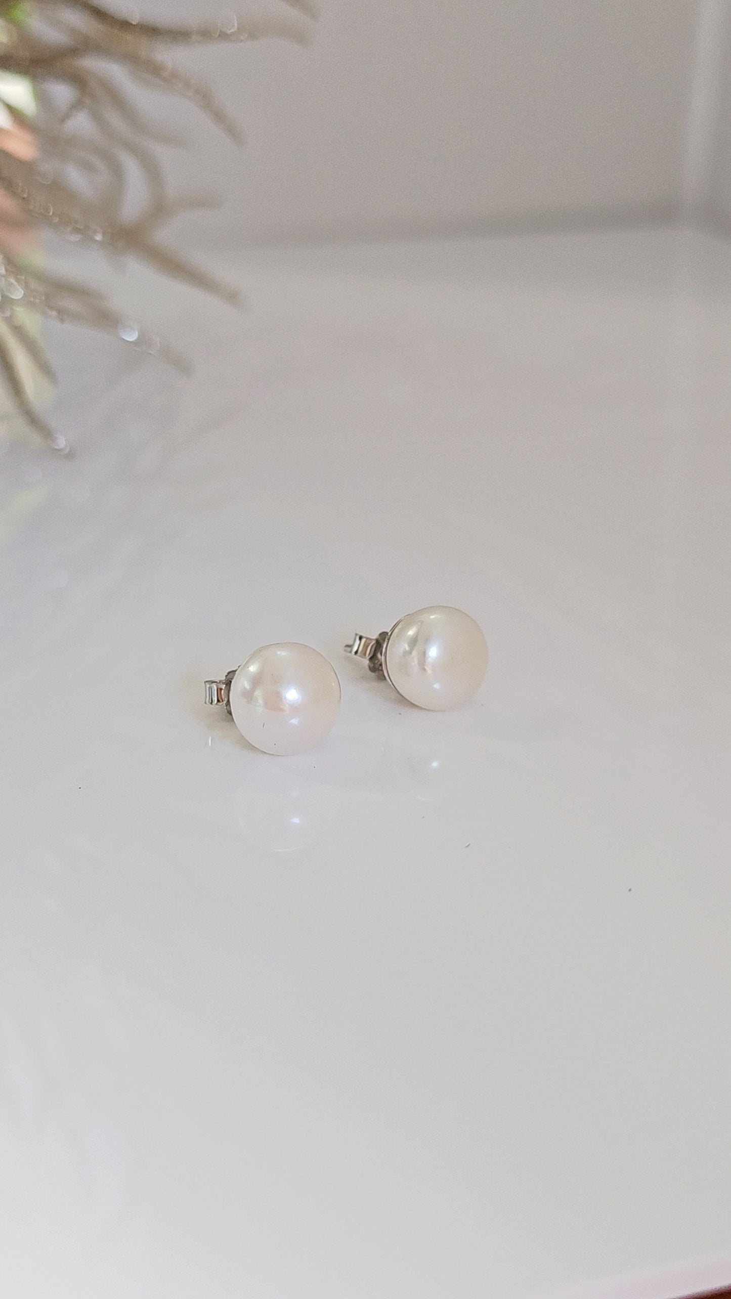 Large Pearl Studs Earrings