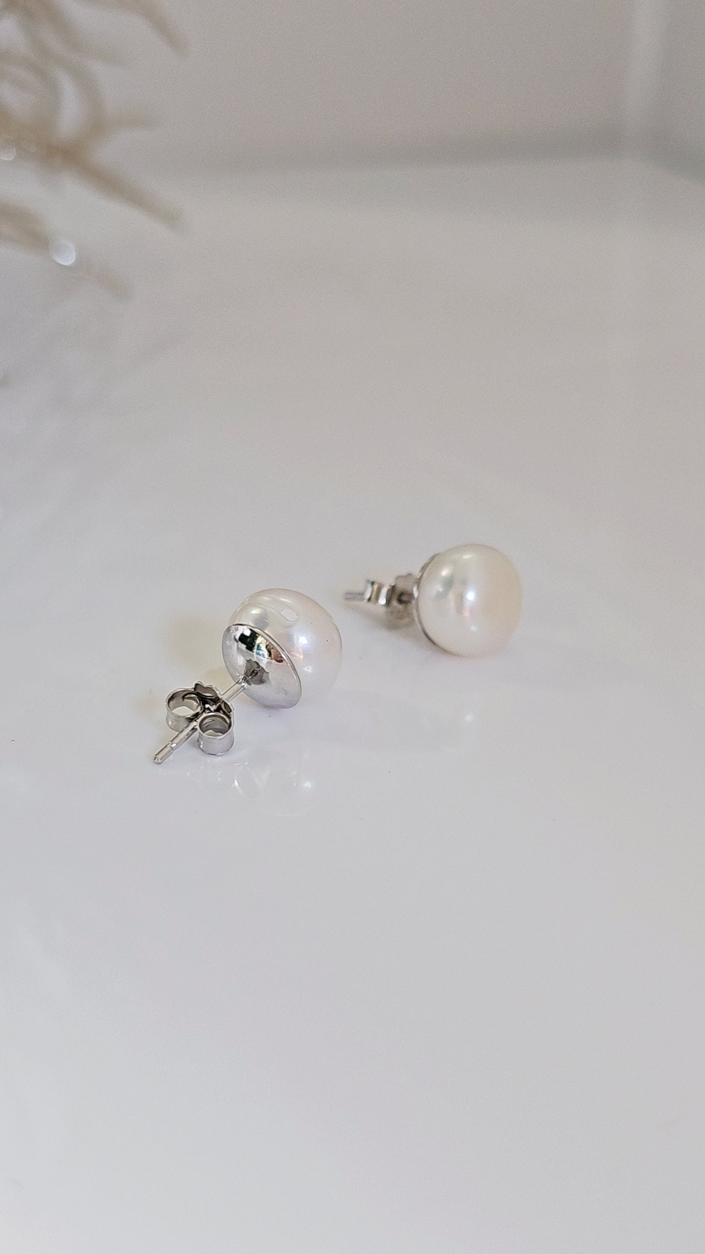 Large Pearl Studs Earrings