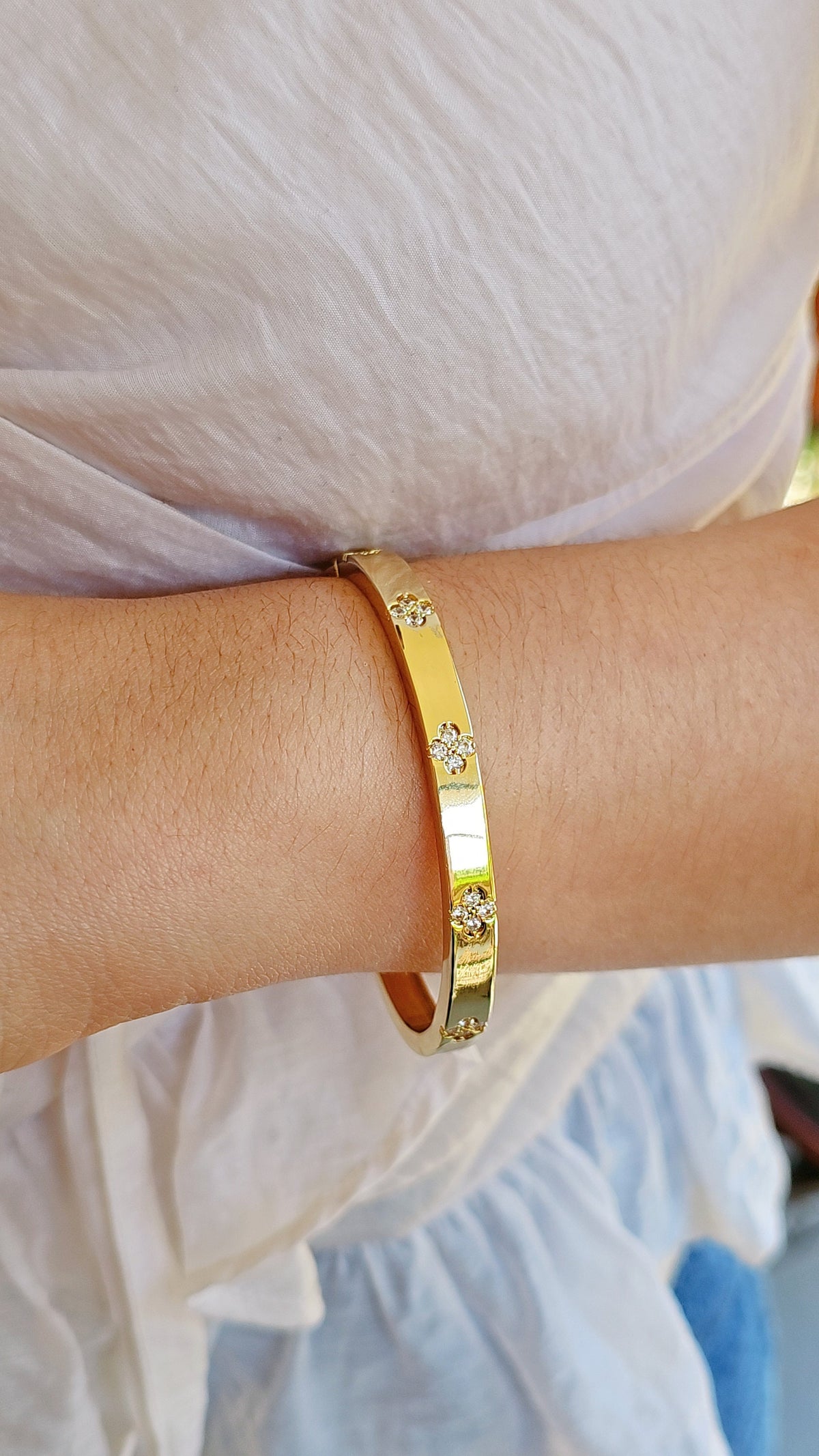 Gold Clover Bracelet