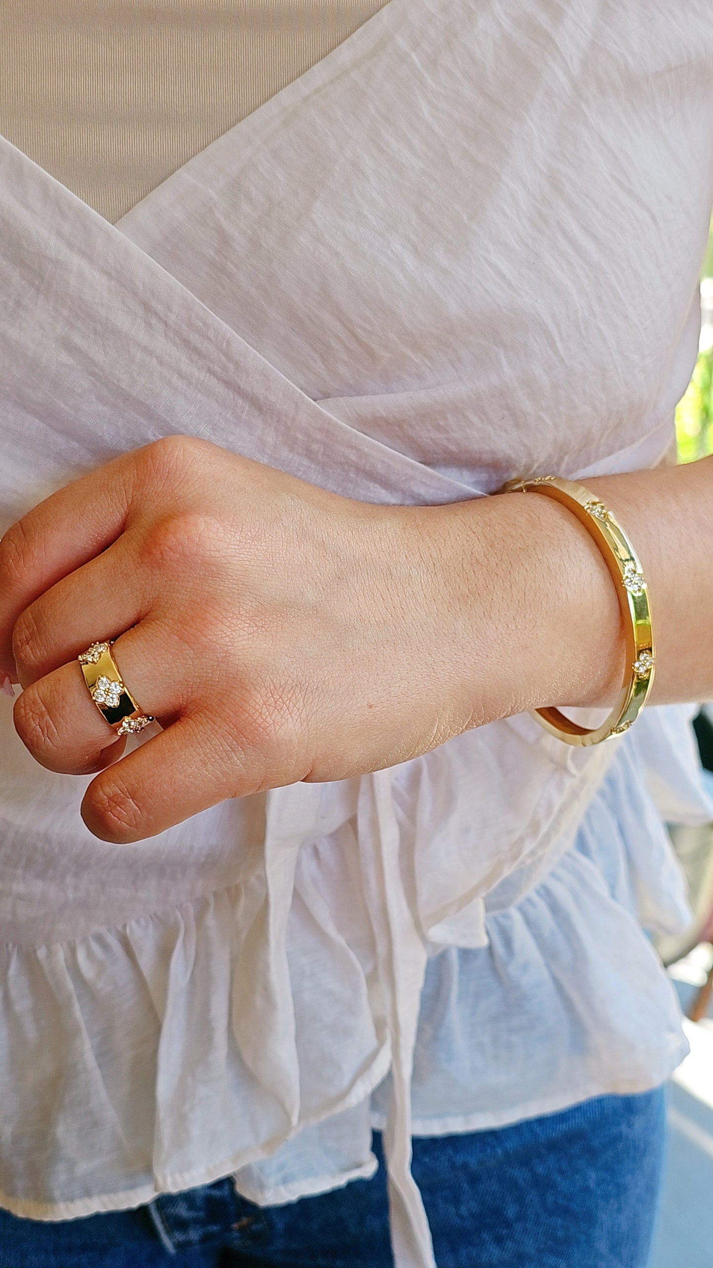 Gold Clover Bracelet, Simple bangle, Stack bracelet