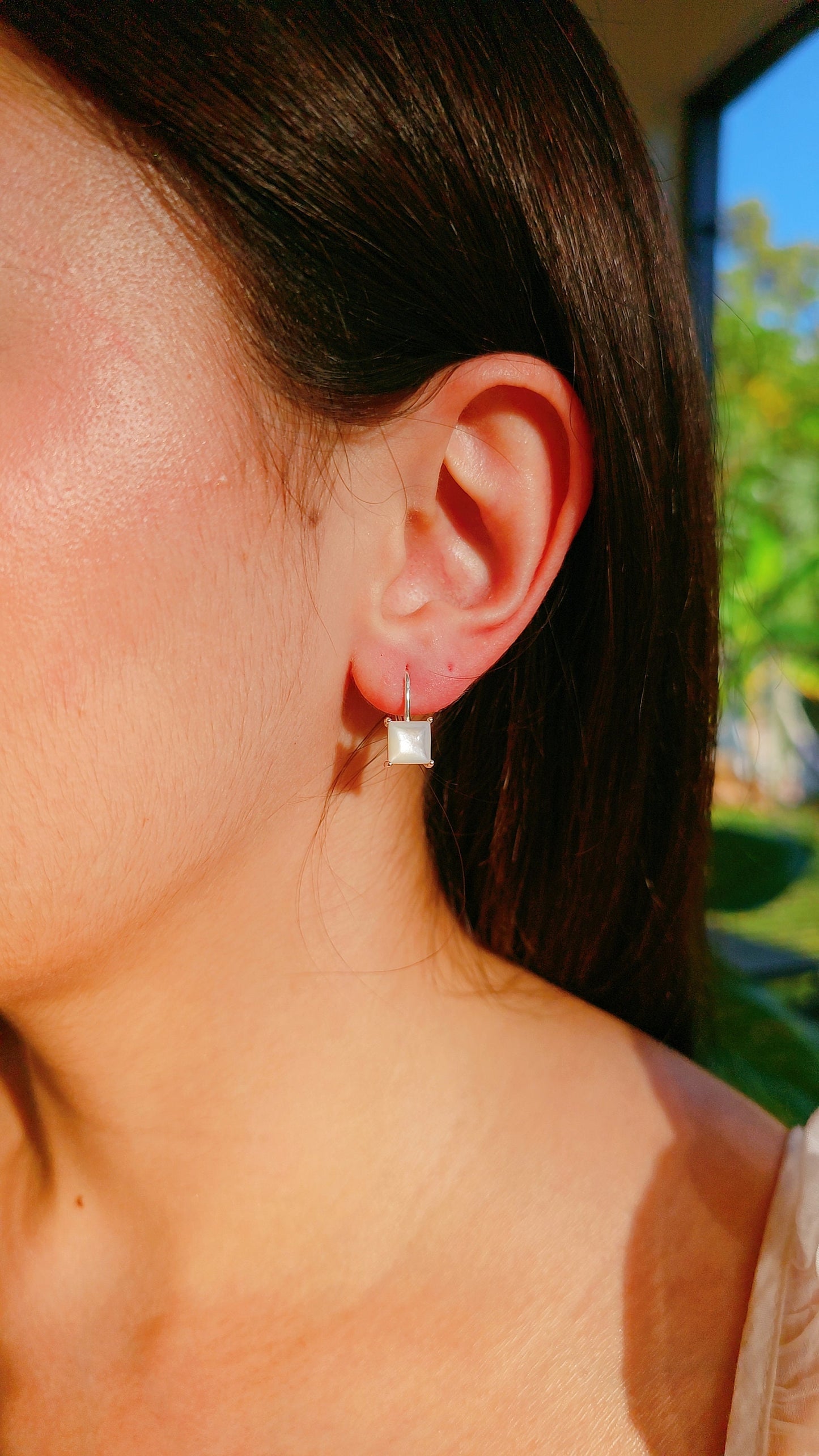 Pink Mother of Pearl Studs Earrings