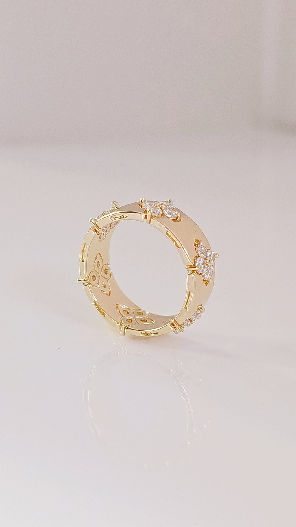 Gold Clover Ring – 925 Sterling Silver