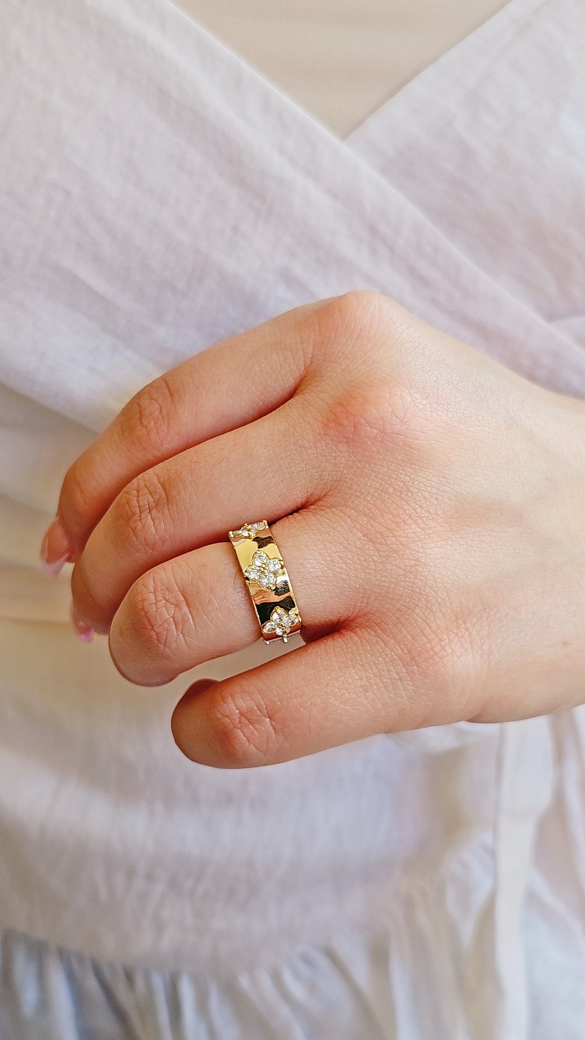 Gold Clover Ring – 925 Sterling Silver