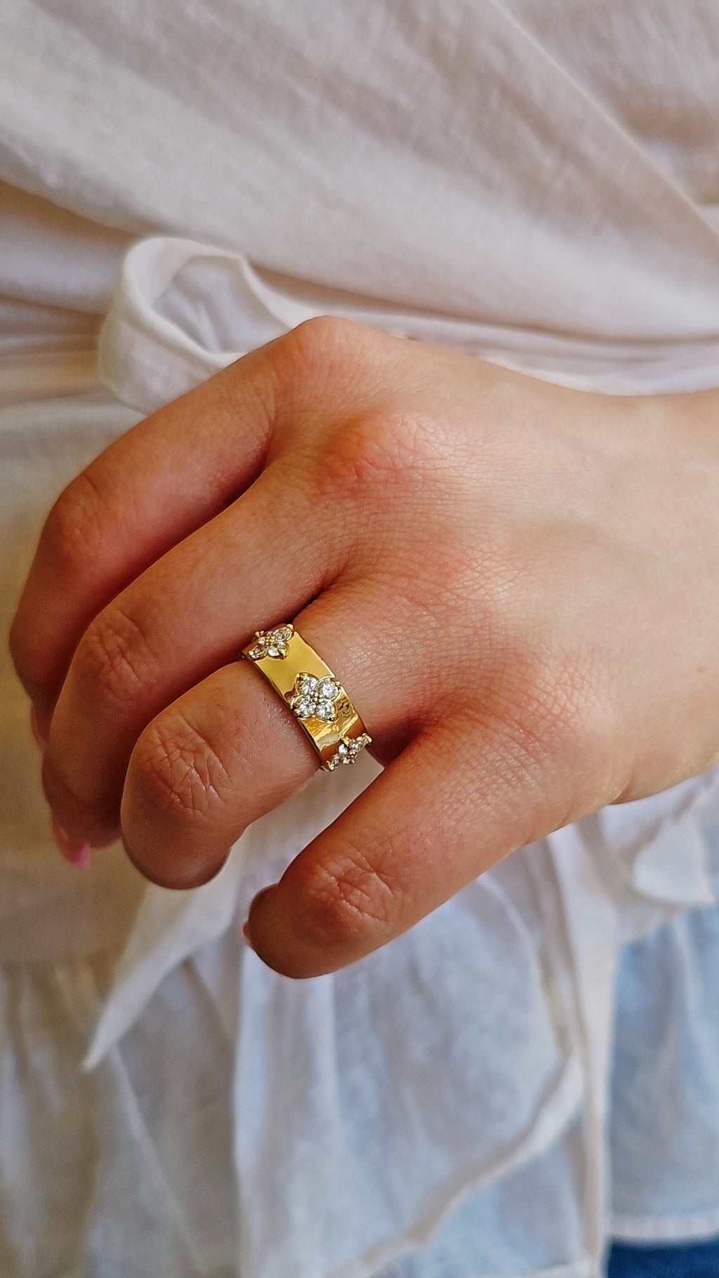 Gold Clover Ring – 925 Sterling Silver