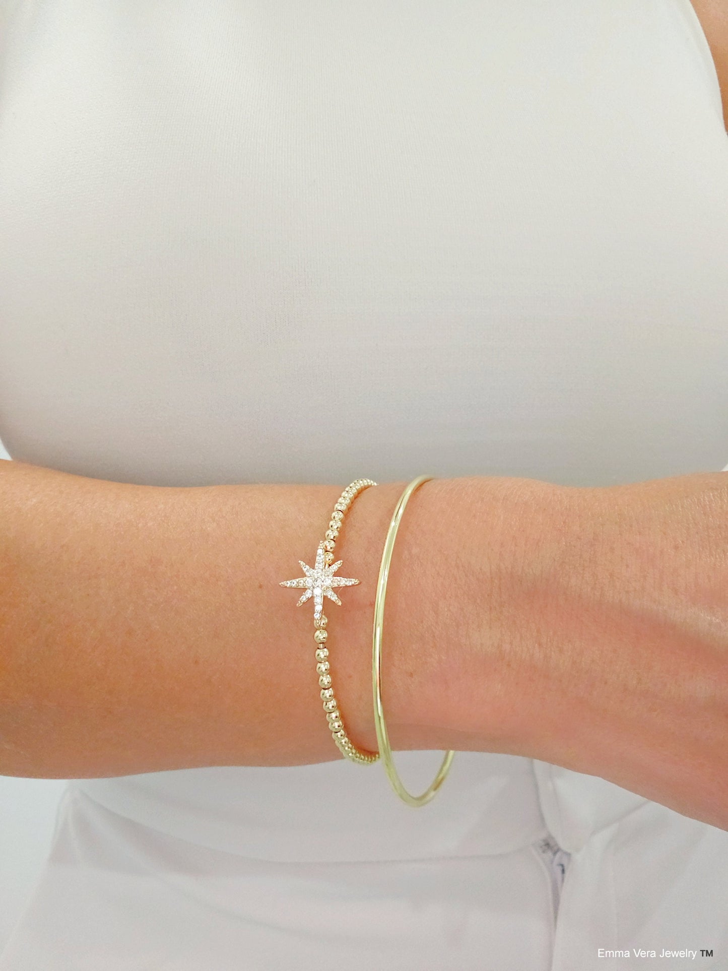 Dainty Gold Starburst Bracelet