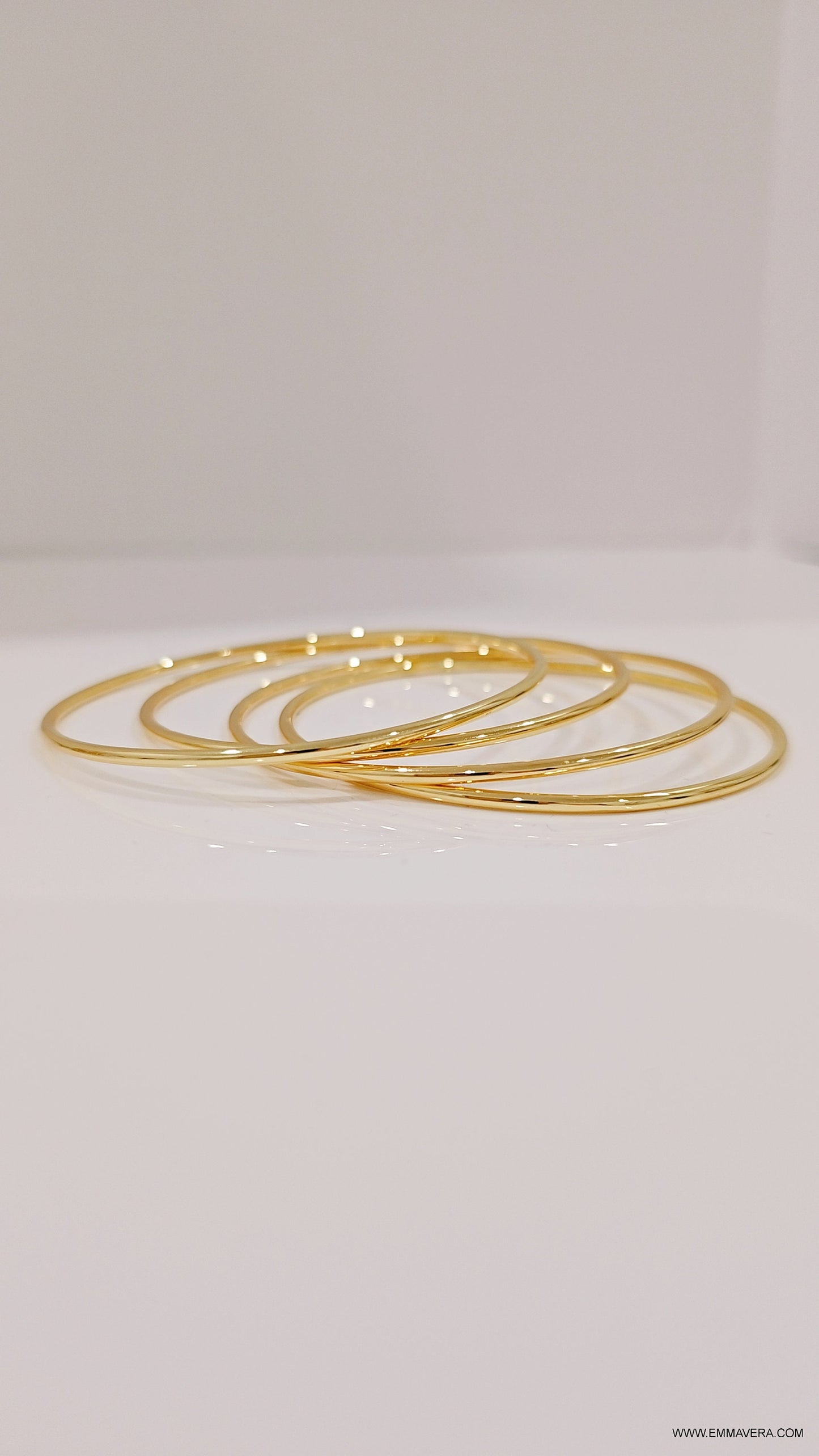 Dainty Gold Bangle Bracelet