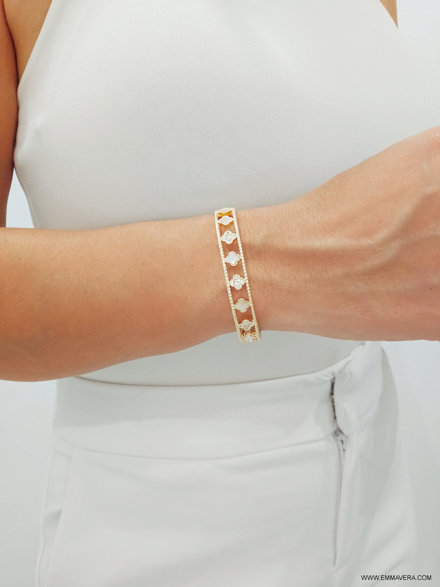 Gold Clover Bangle Bracelet with Mother of Pearl