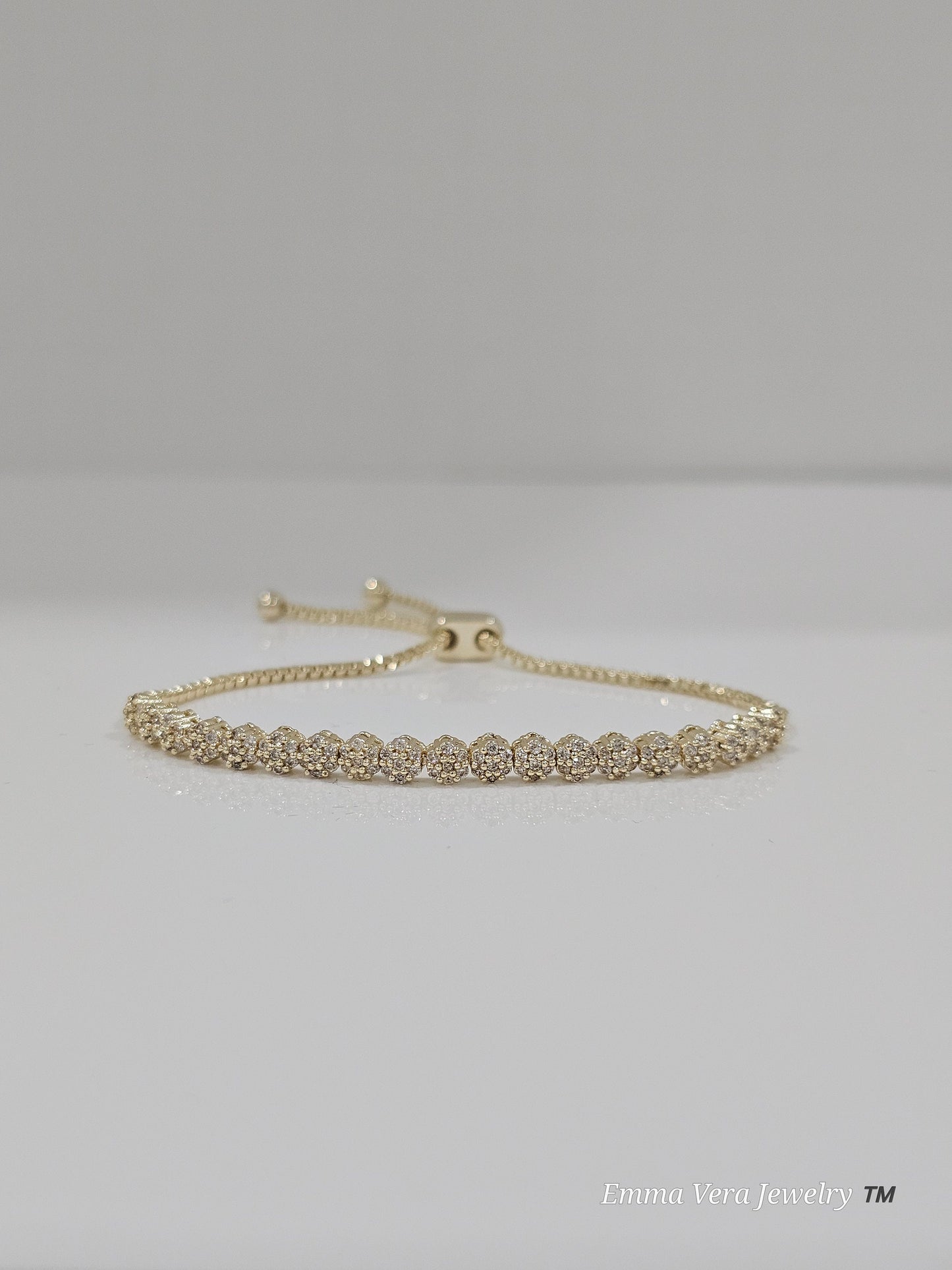 Dainty Gold Slider Bracelet