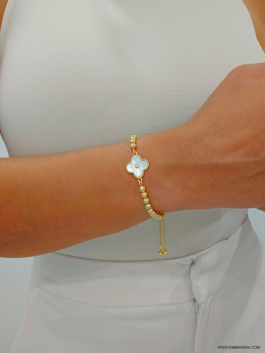 Gold Mother of Pearl White Clover Bracelet