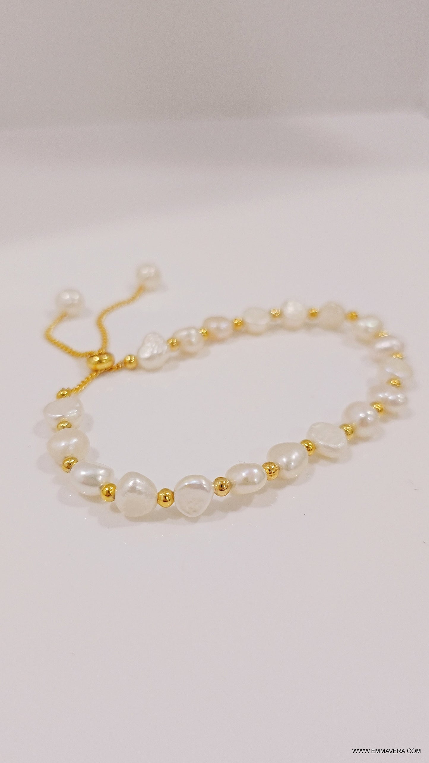 Gold Fresh Water Pearl Bracelet