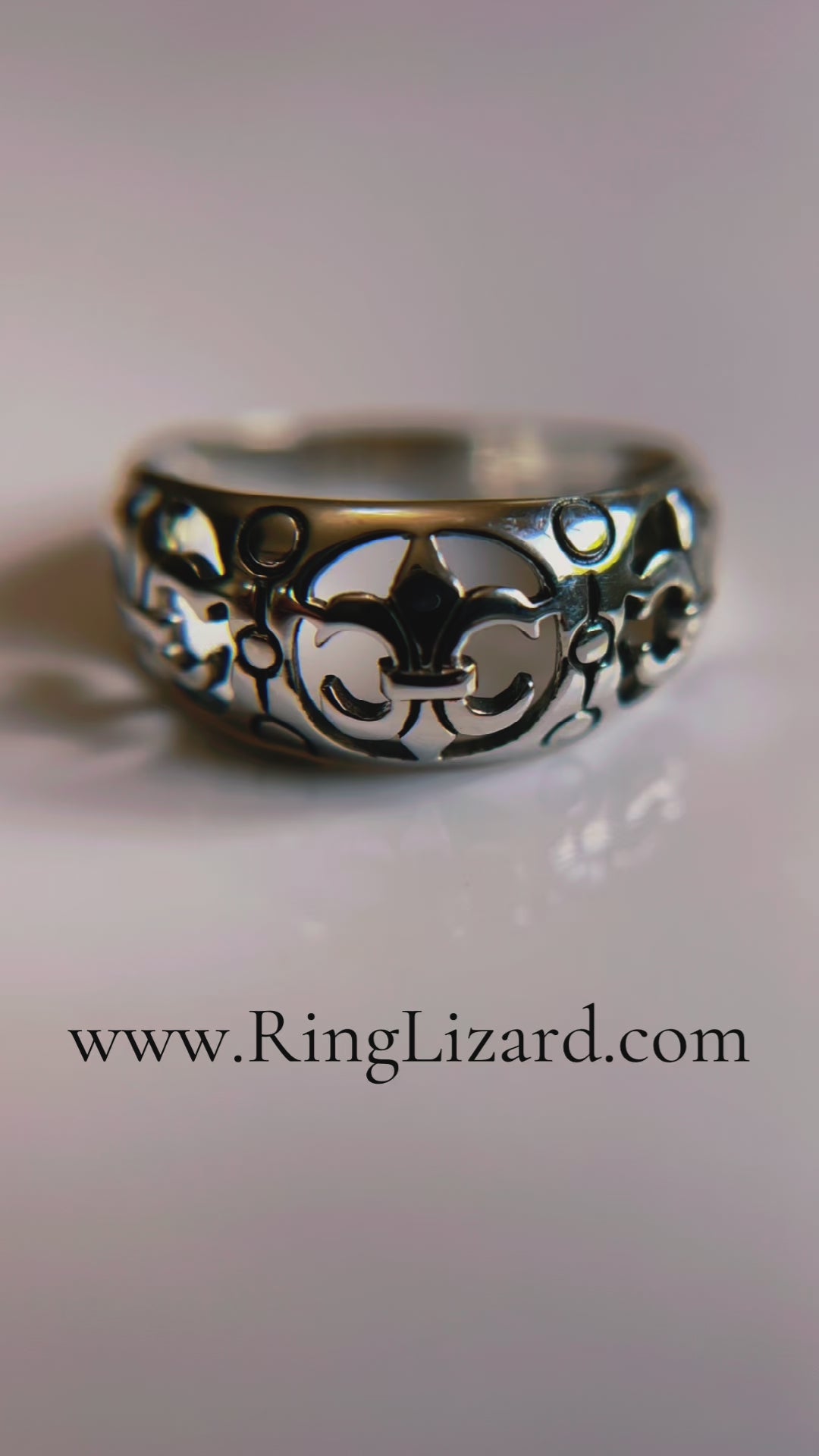 Fleur De Lis Concave